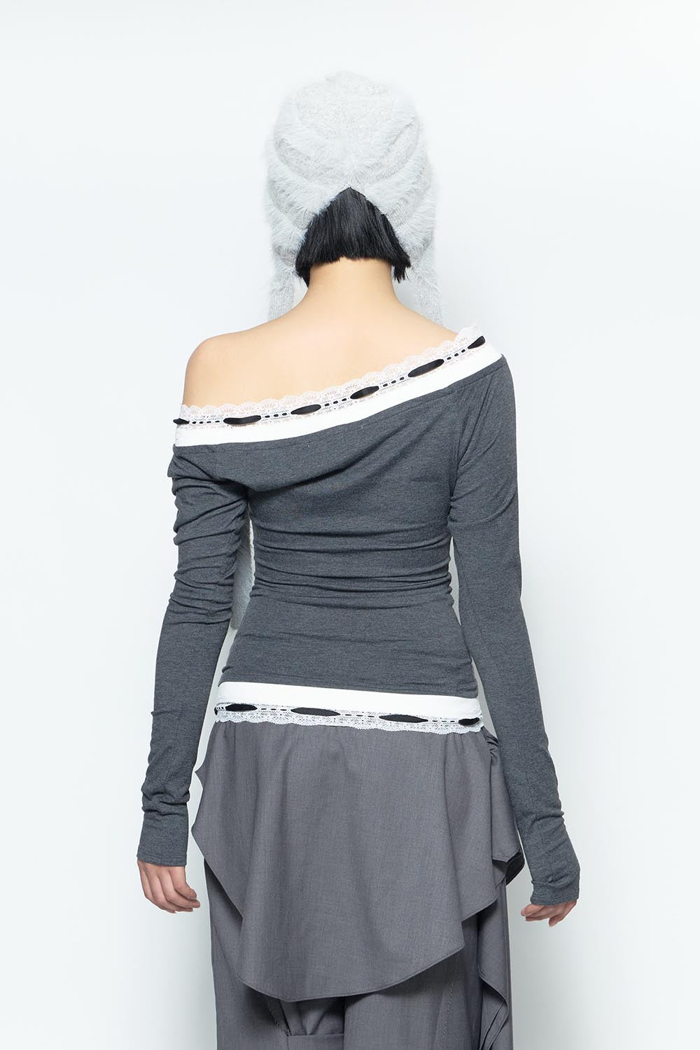 トップス S lace trim off shoulder tops (gray) THEREDTHREAD / ザレッドスレッド】S lace trim off shoulder tops