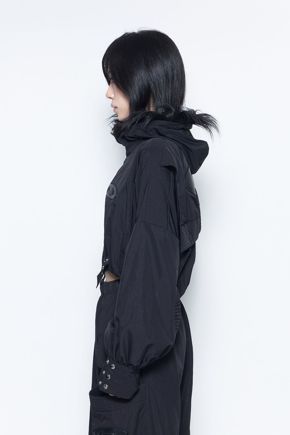 S eyelet nylon jacket