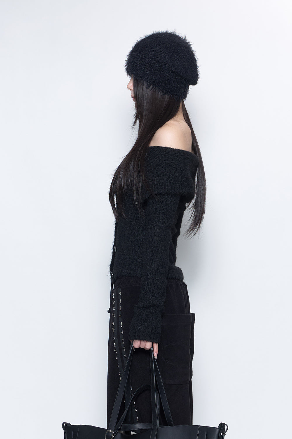 S fold collar offshoulder knit