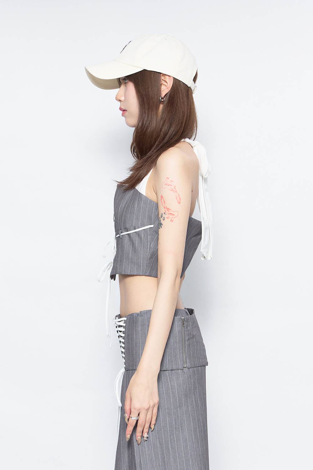 THEREDTHREAD / ザレッドスレッド】S lace up halter tops