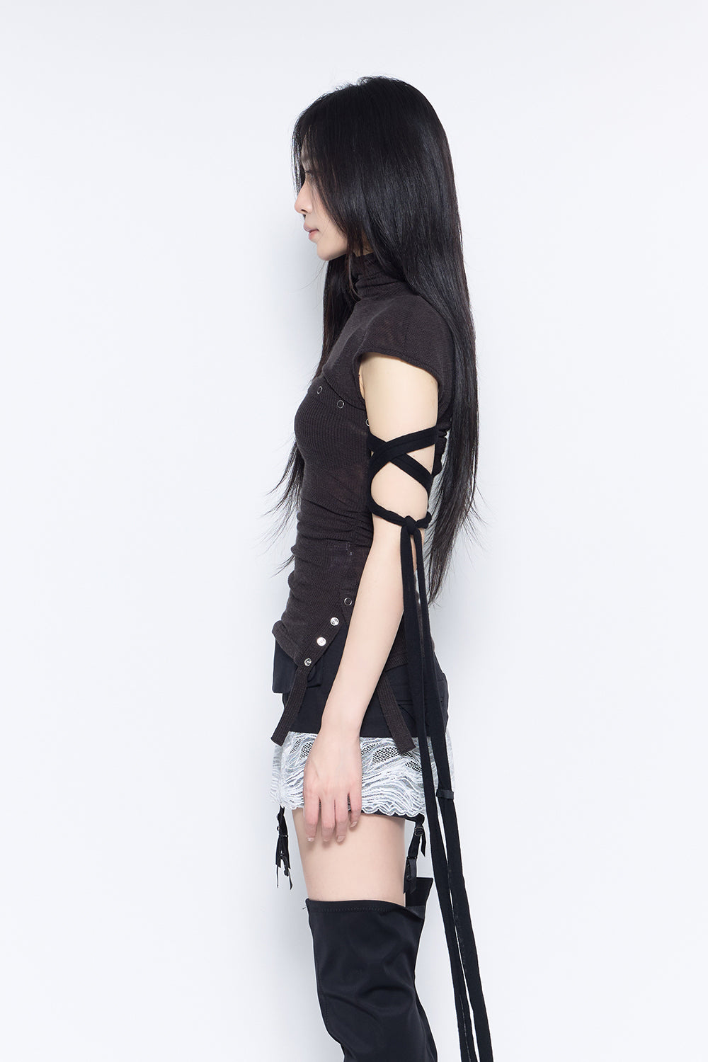 THEREDTHREAD / ザレッドスレッド】modular sheer tops
