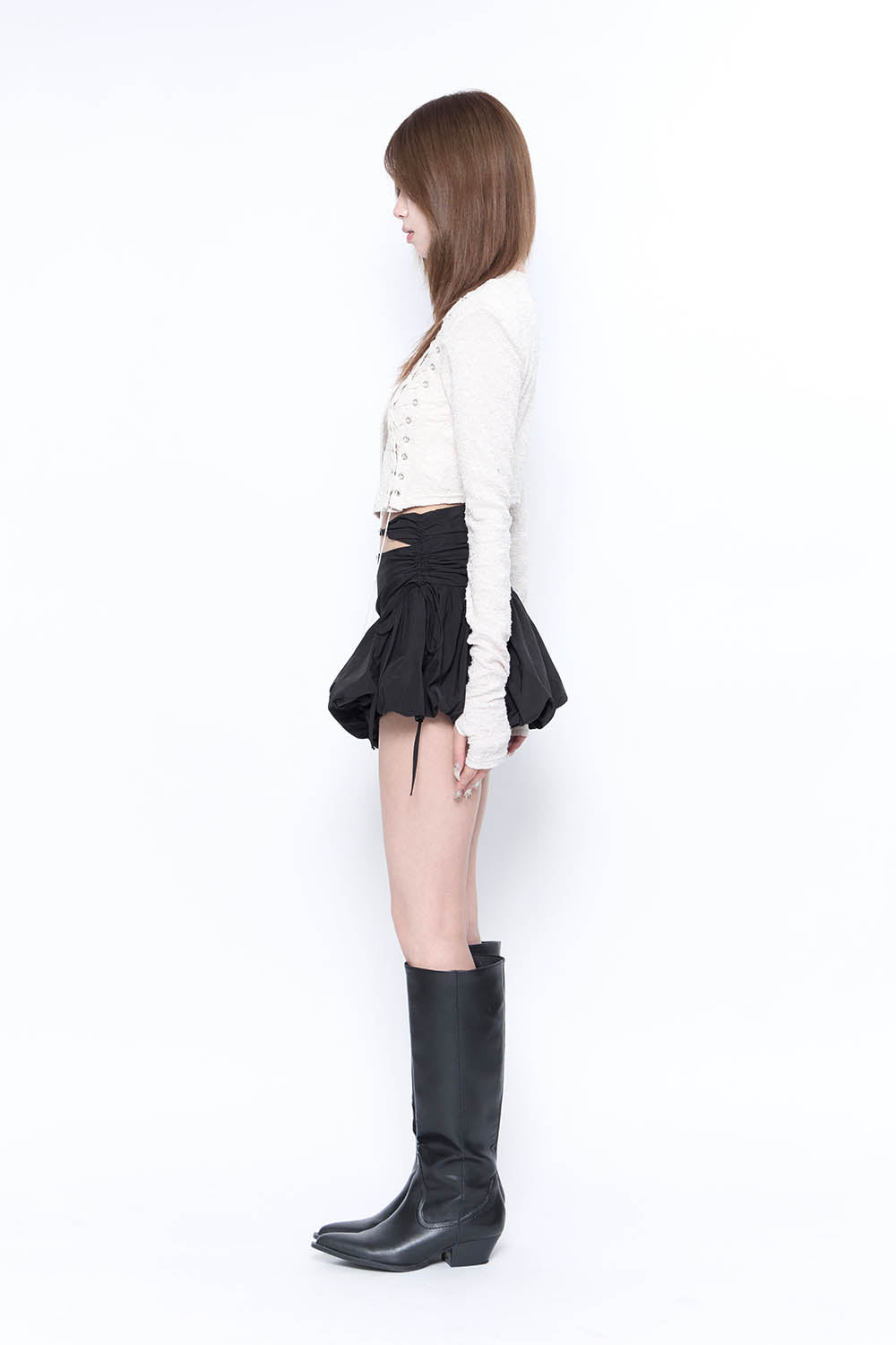 THEREDTHREAD S strap balloon skirt黒M新品 THEREDTHREAD】S strap balloon skirt