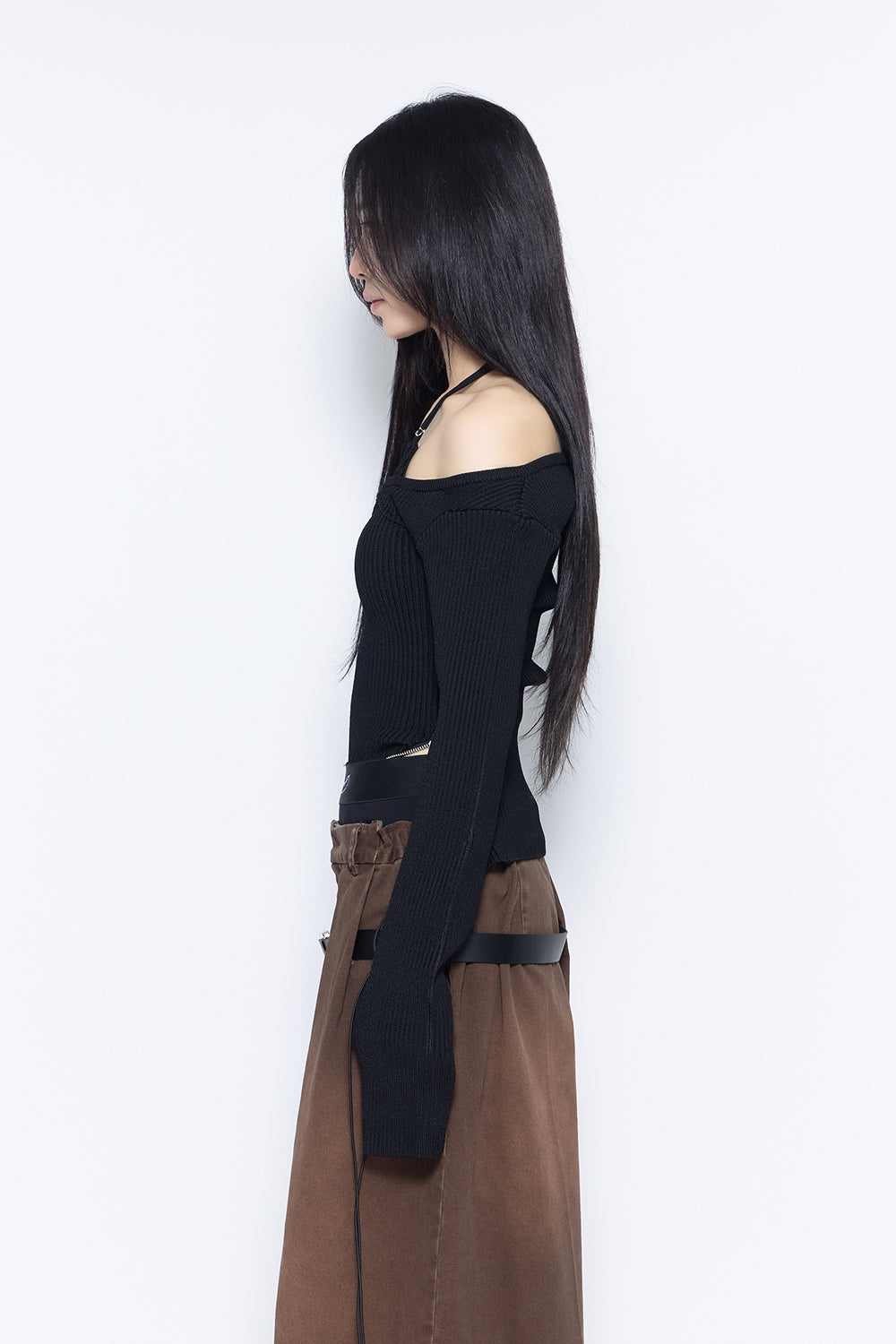 THEREDTHREAD / ザレッドスレッド】halter zip knit set