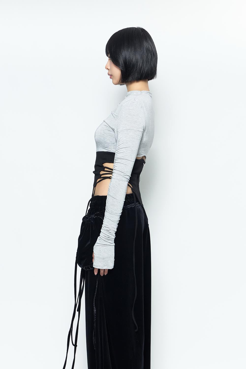 THEREDTHREAD / ザレッドスレッド】S split hem lace up tops