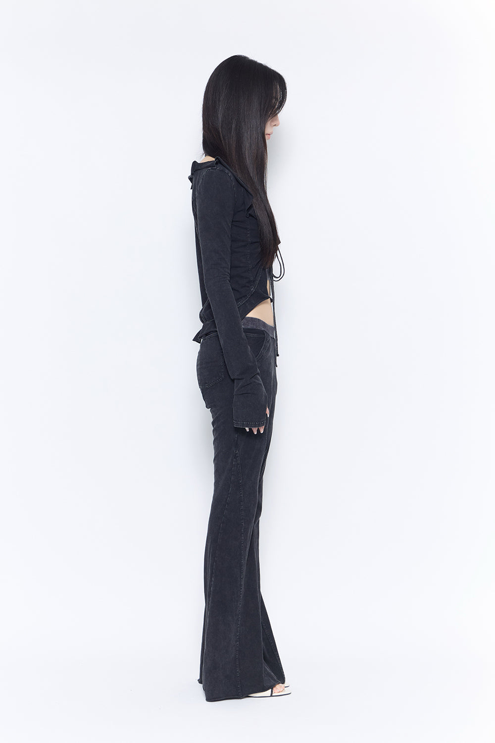 SCARLET / PANTS – THEREDTHREAD