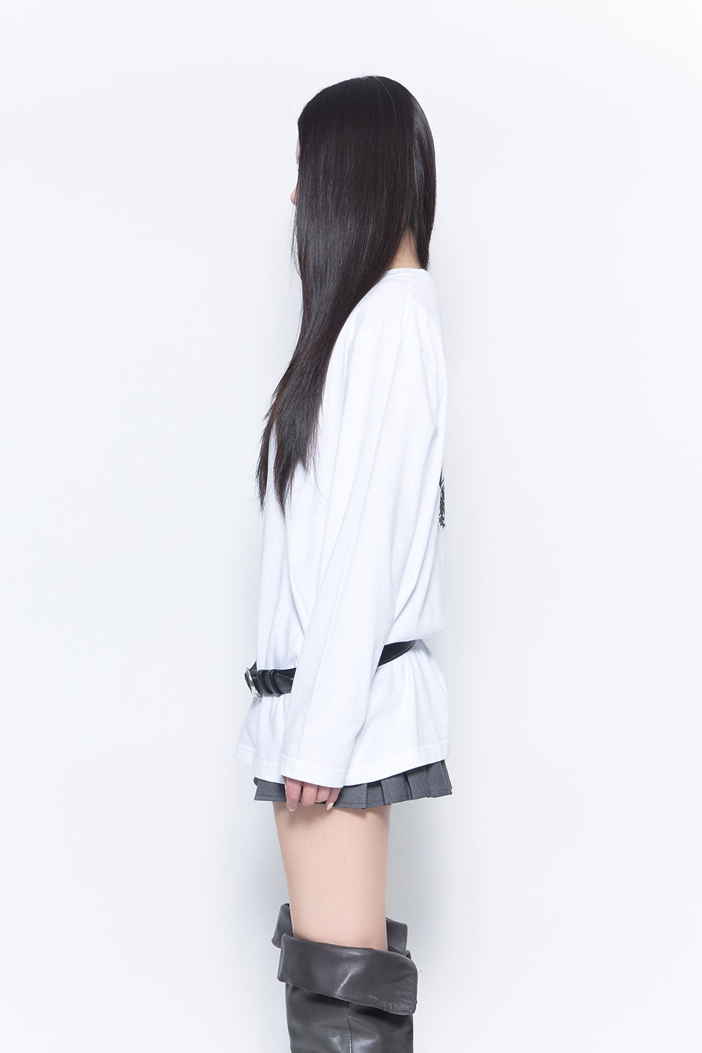 THEREDTHREAD / ザレッドスレッド】gothic long T-shirt