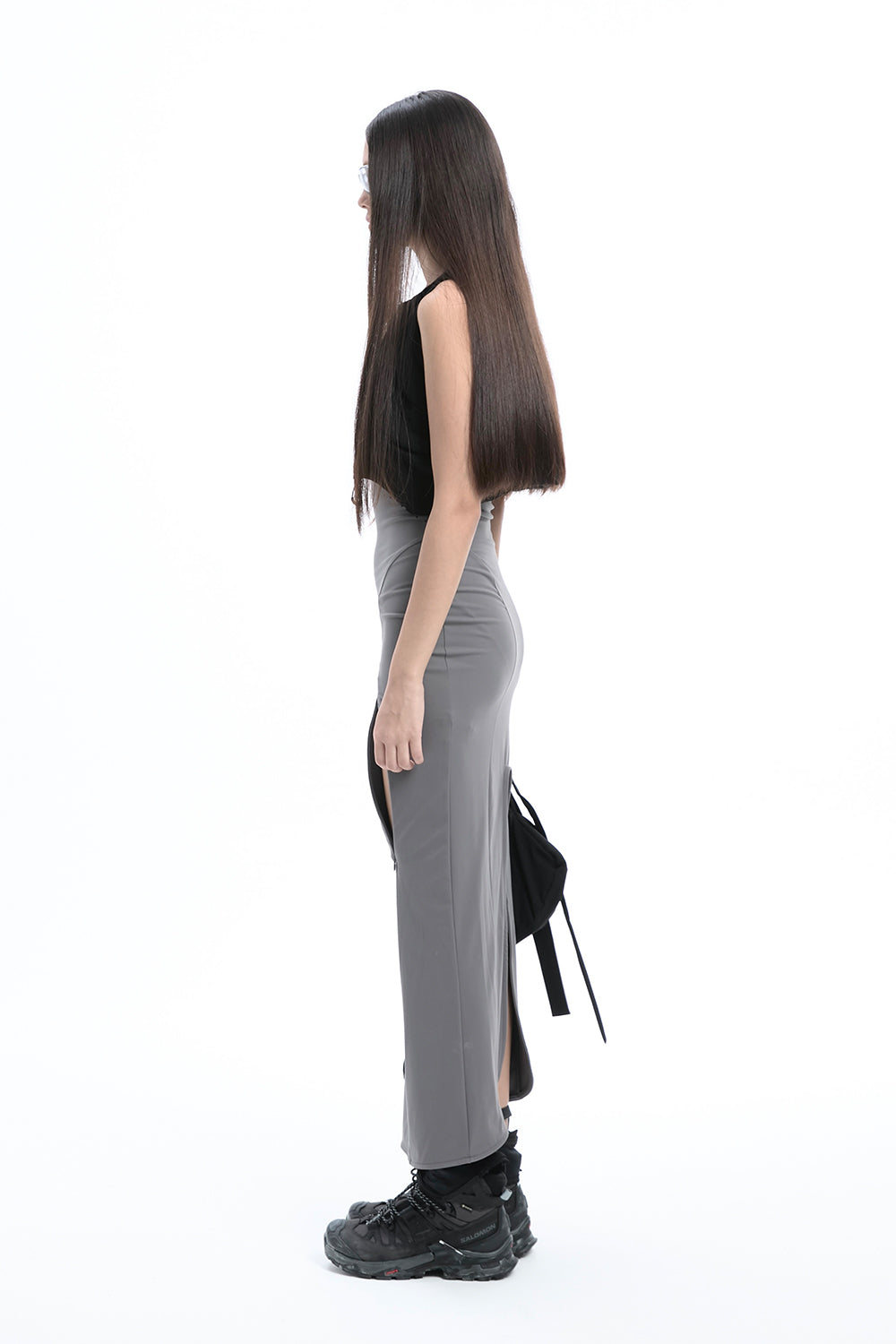 THEREDTHREAD / ザレッドスレッド】G tech dress