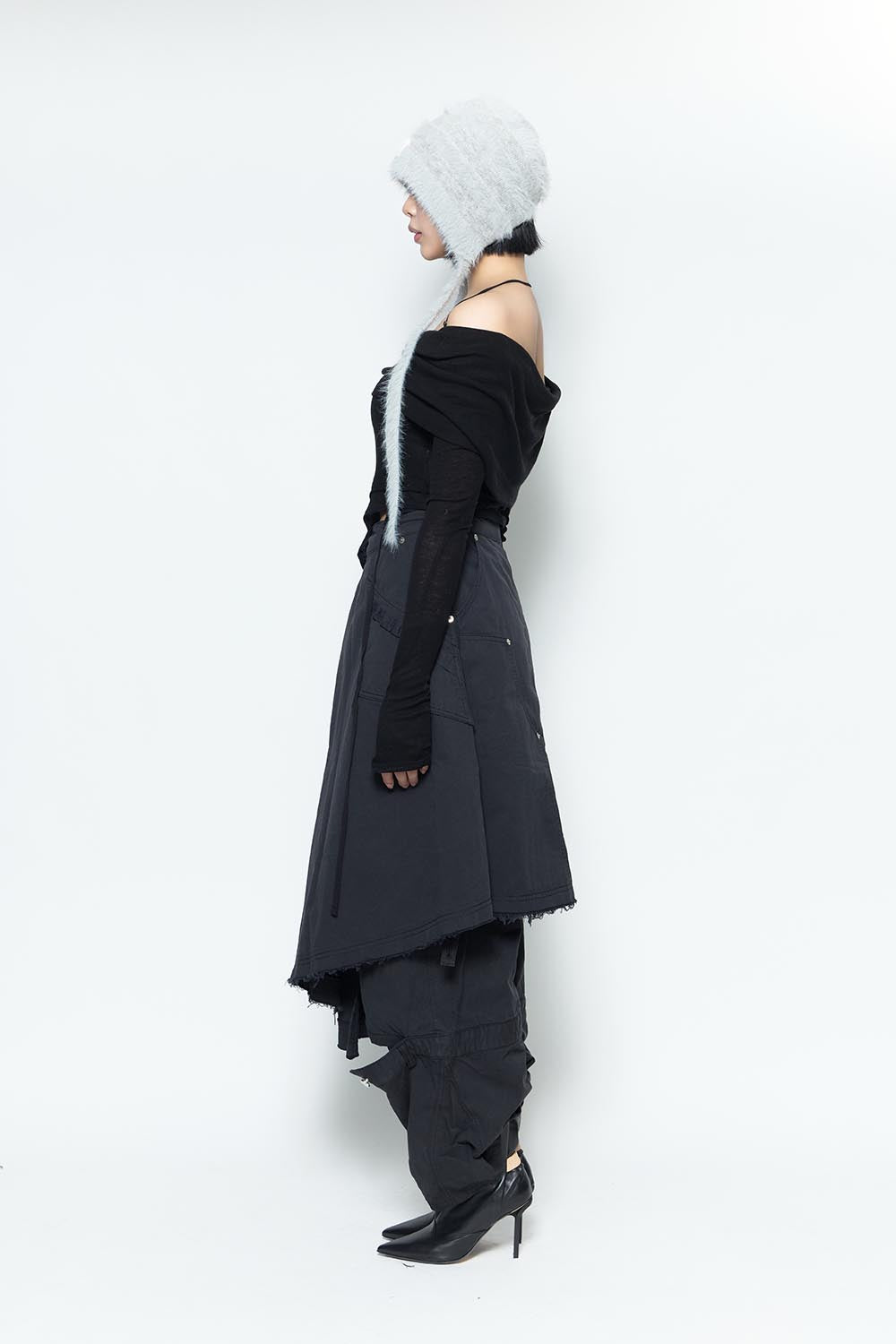 S double knee fray skirt