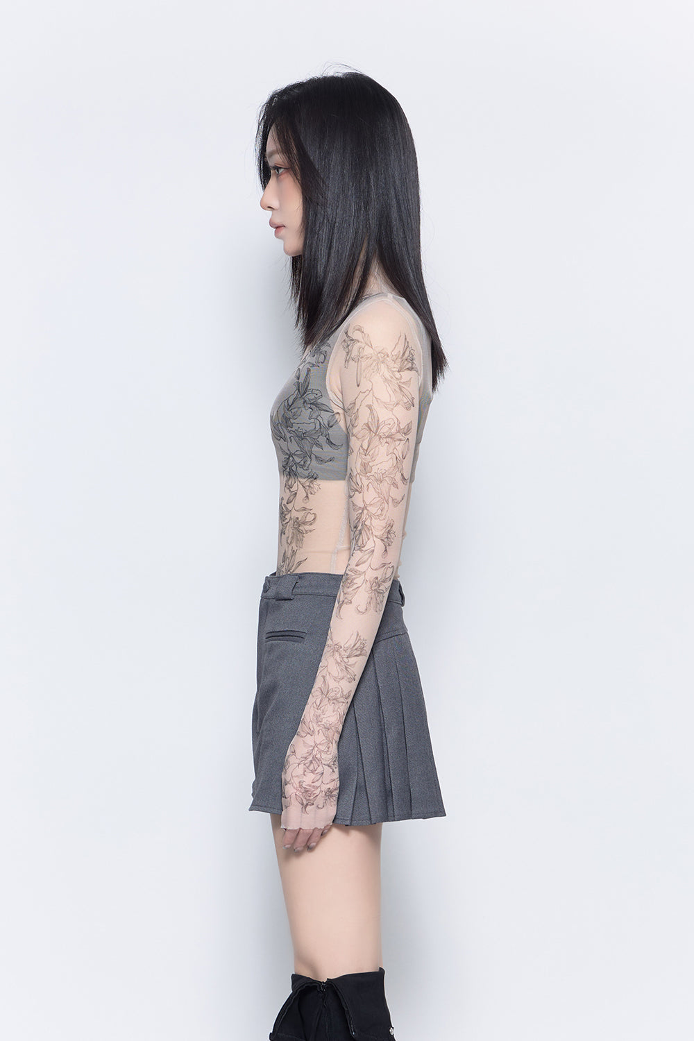 THEREDTHREAD / ザレッドスレッド】lily tattoo tops