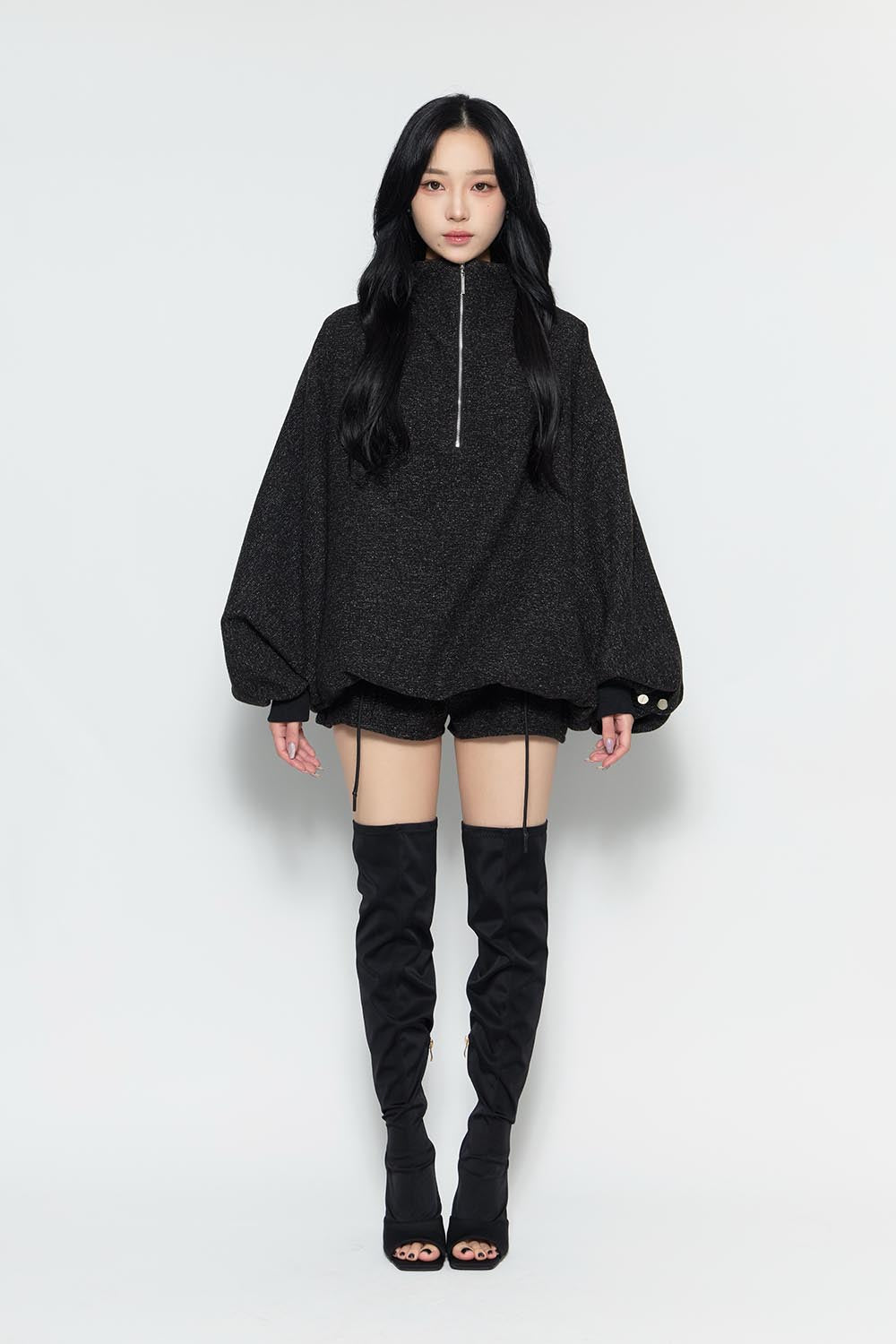 S tweed structure shorts
