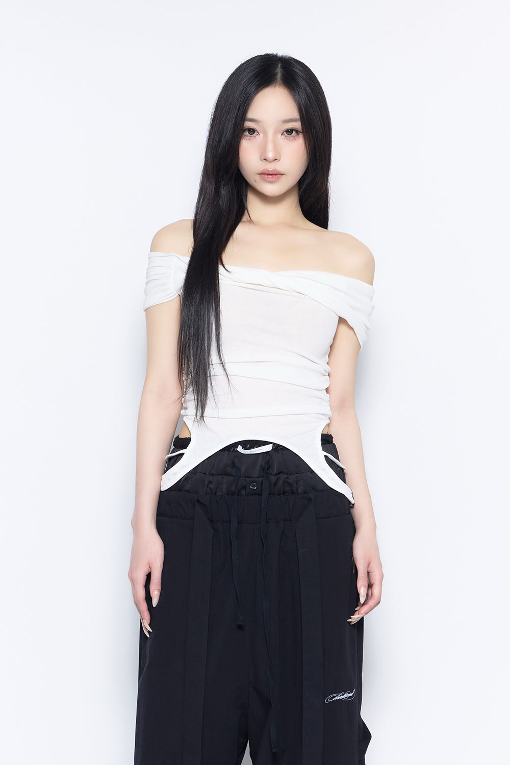 loop offshoulder tops