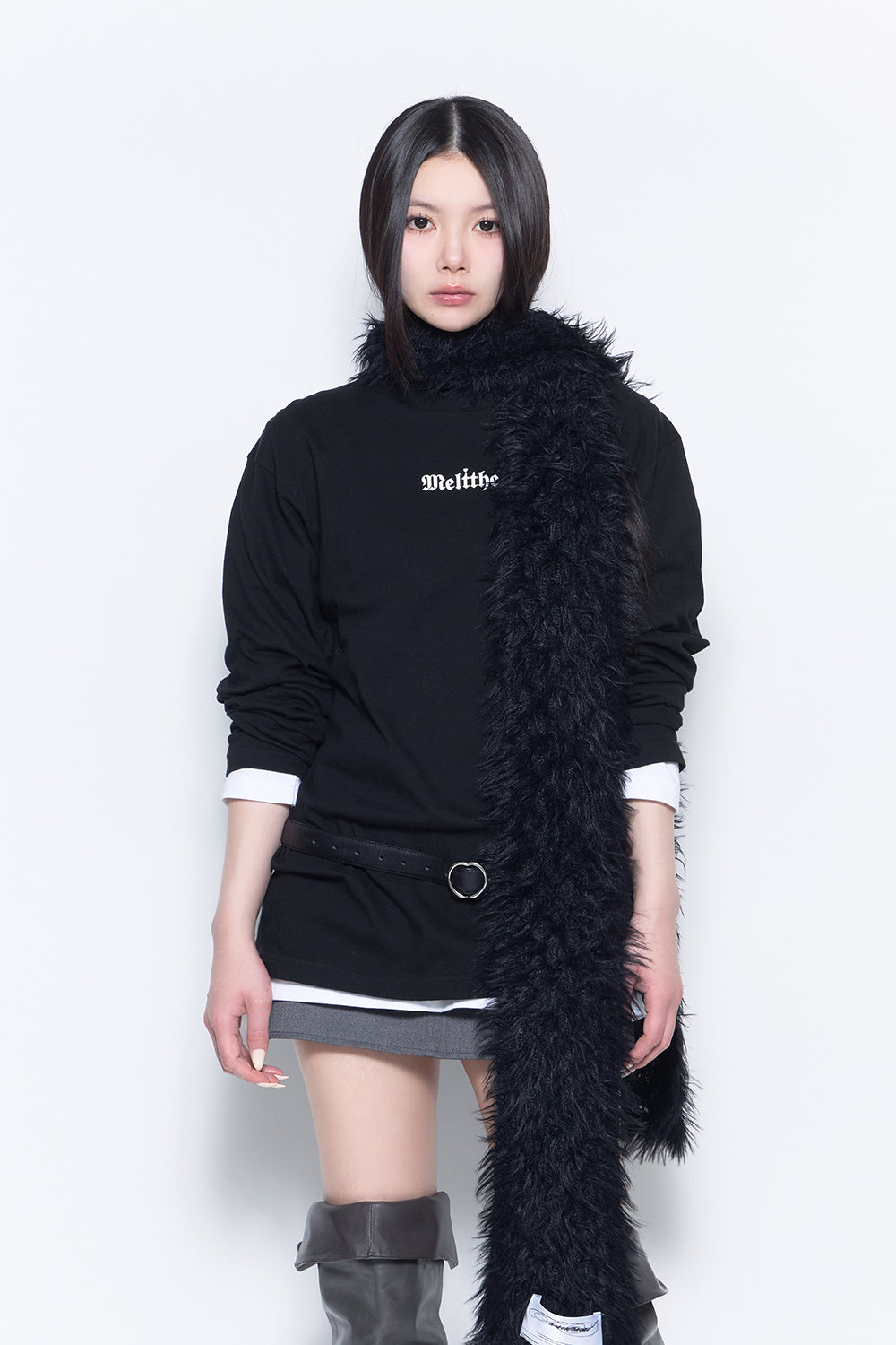 THEREDTHREAD / ザレッドスレッド】gothic long T-shirt