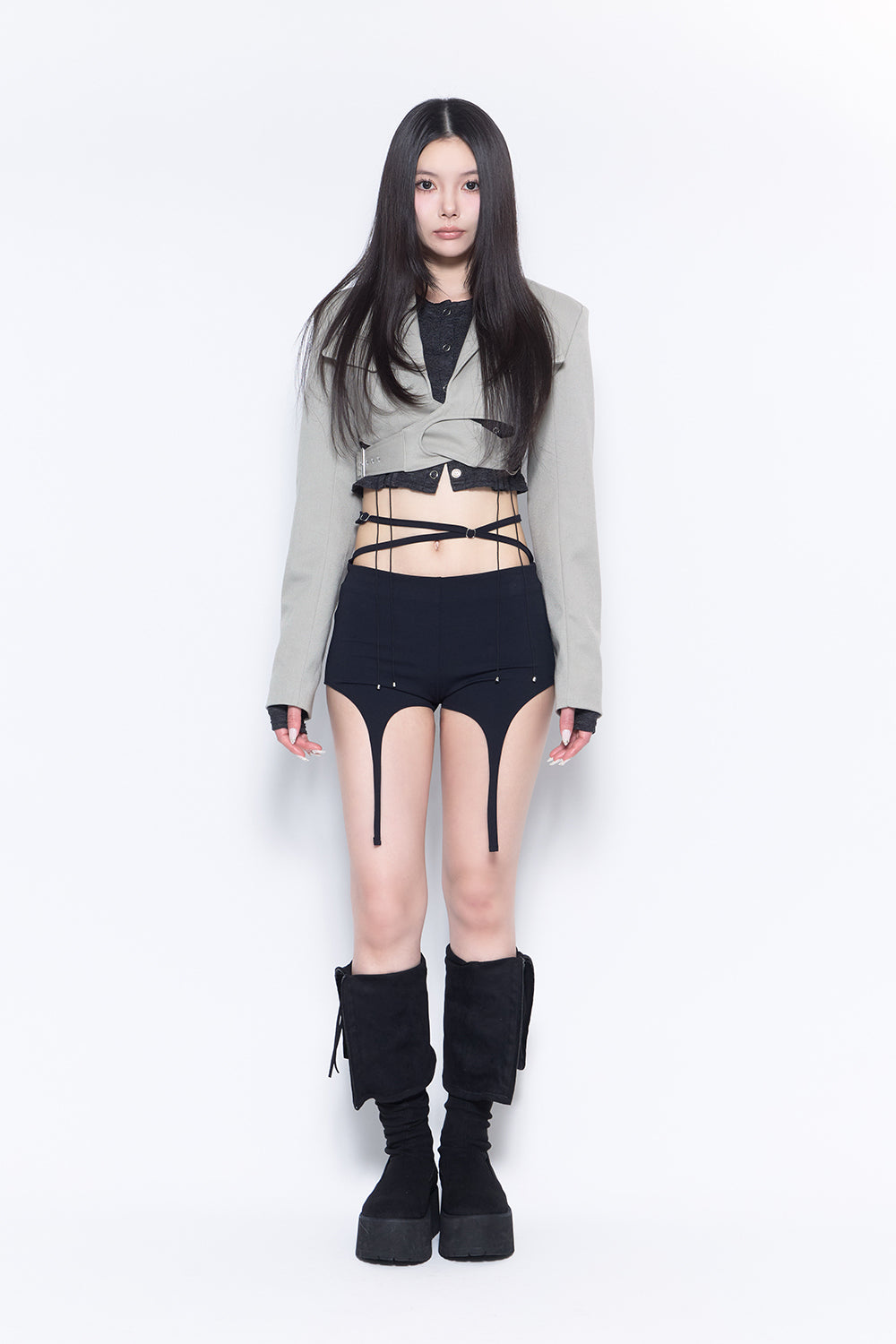 トップス S garter bare shorts set black THEREDTHREAD / ザレッドスレッド】S garter bare shorts set