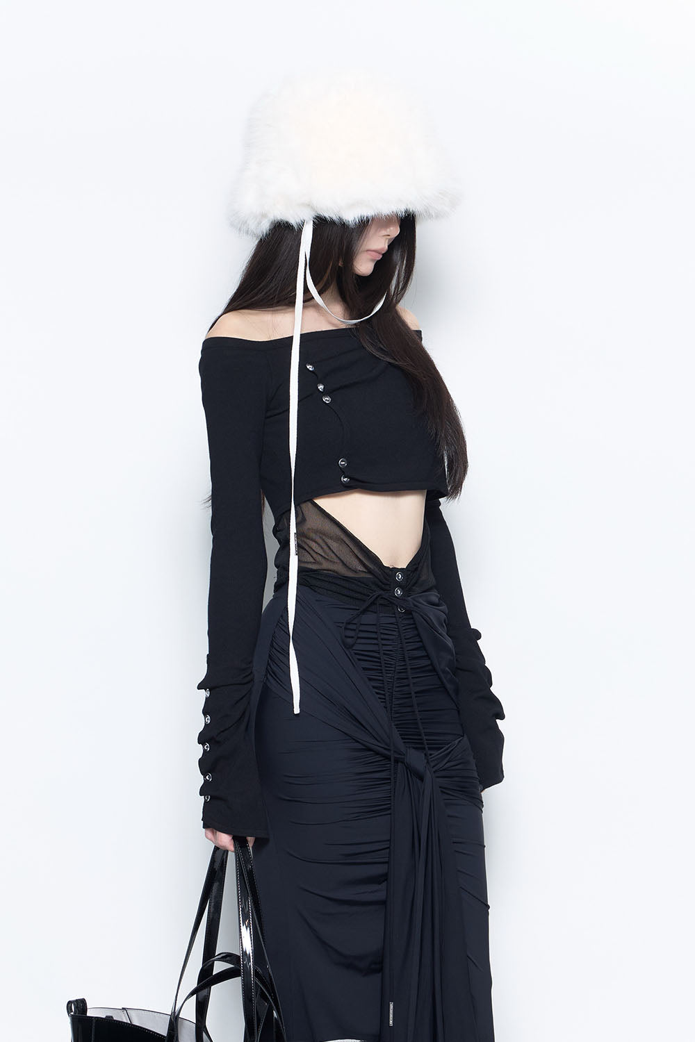 S button layered knit tops