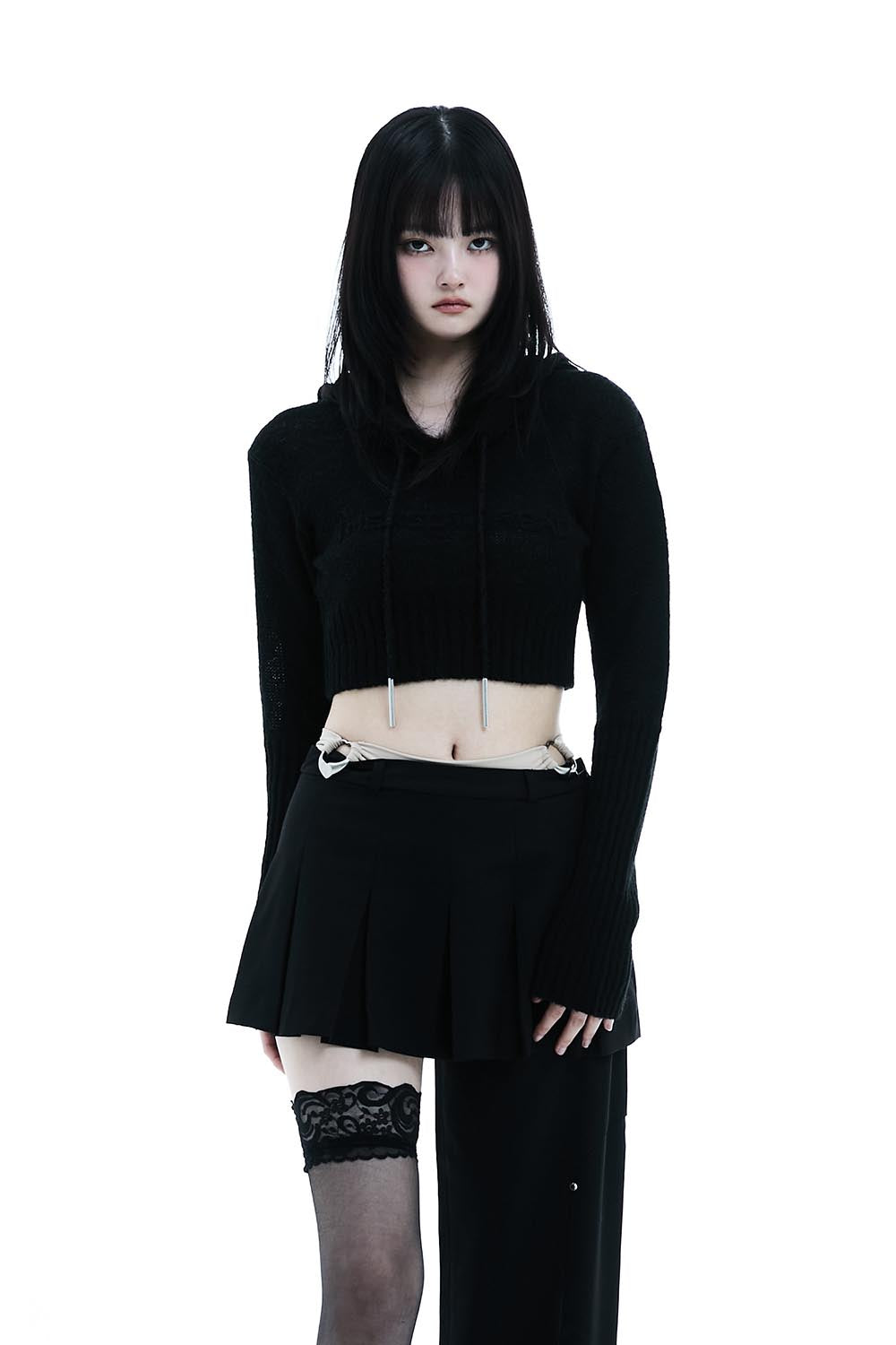 THEREDTHREAD/ザレッドスレッド】S logo knit hoodie cropped