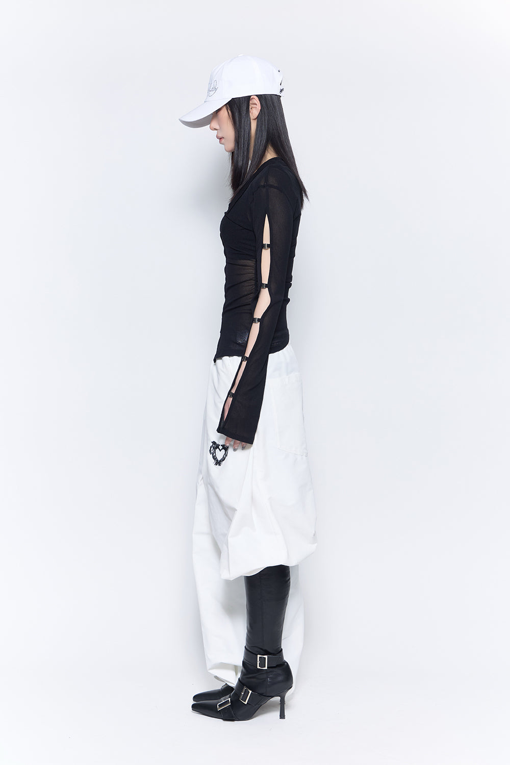 THEREDTHREAD / ザレッドスレッド】gothic wide pants