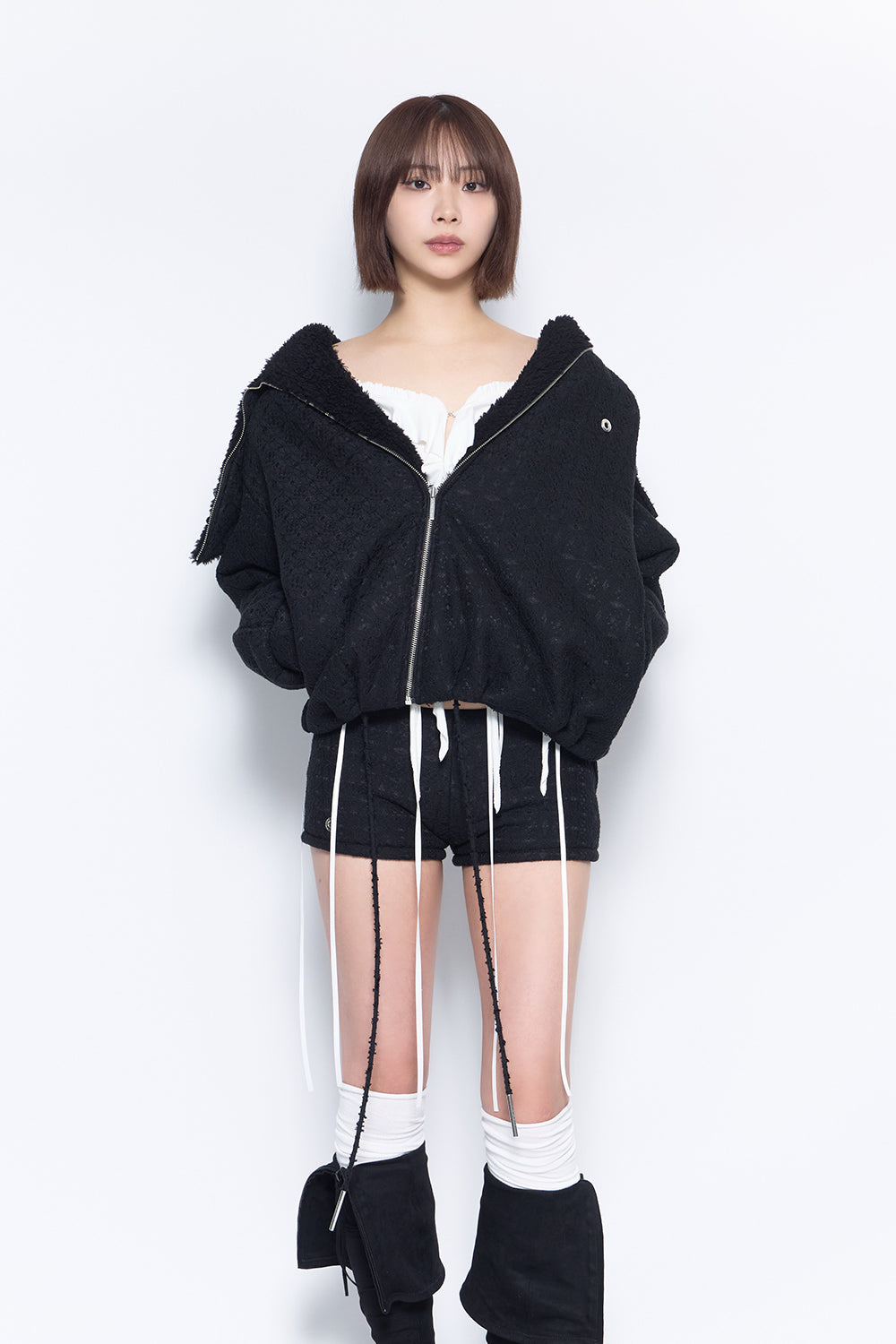 THEREDTHREAD / ザレッドスレッド】S ring asymmetry hoodie lace