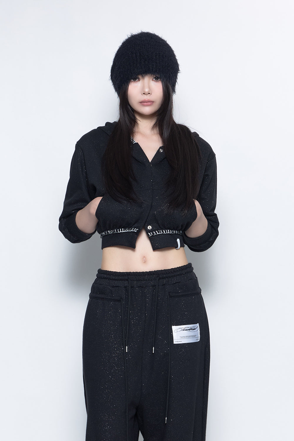 S mid-sleeve hoodie cropped