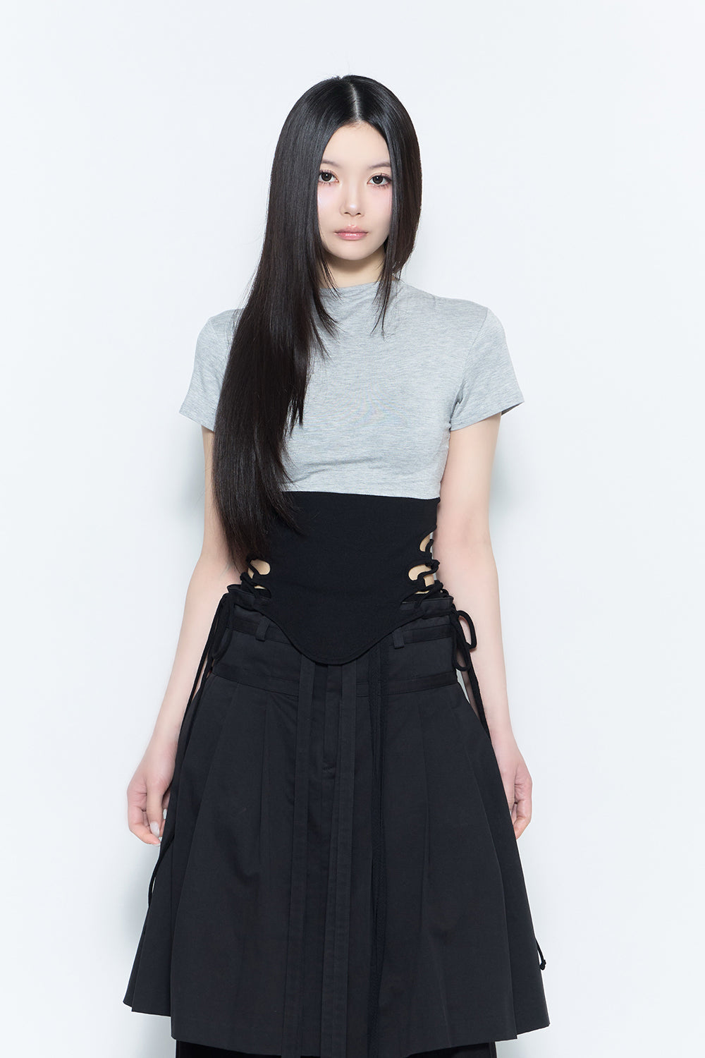 THEREDTHREAD】split hem lace up tops