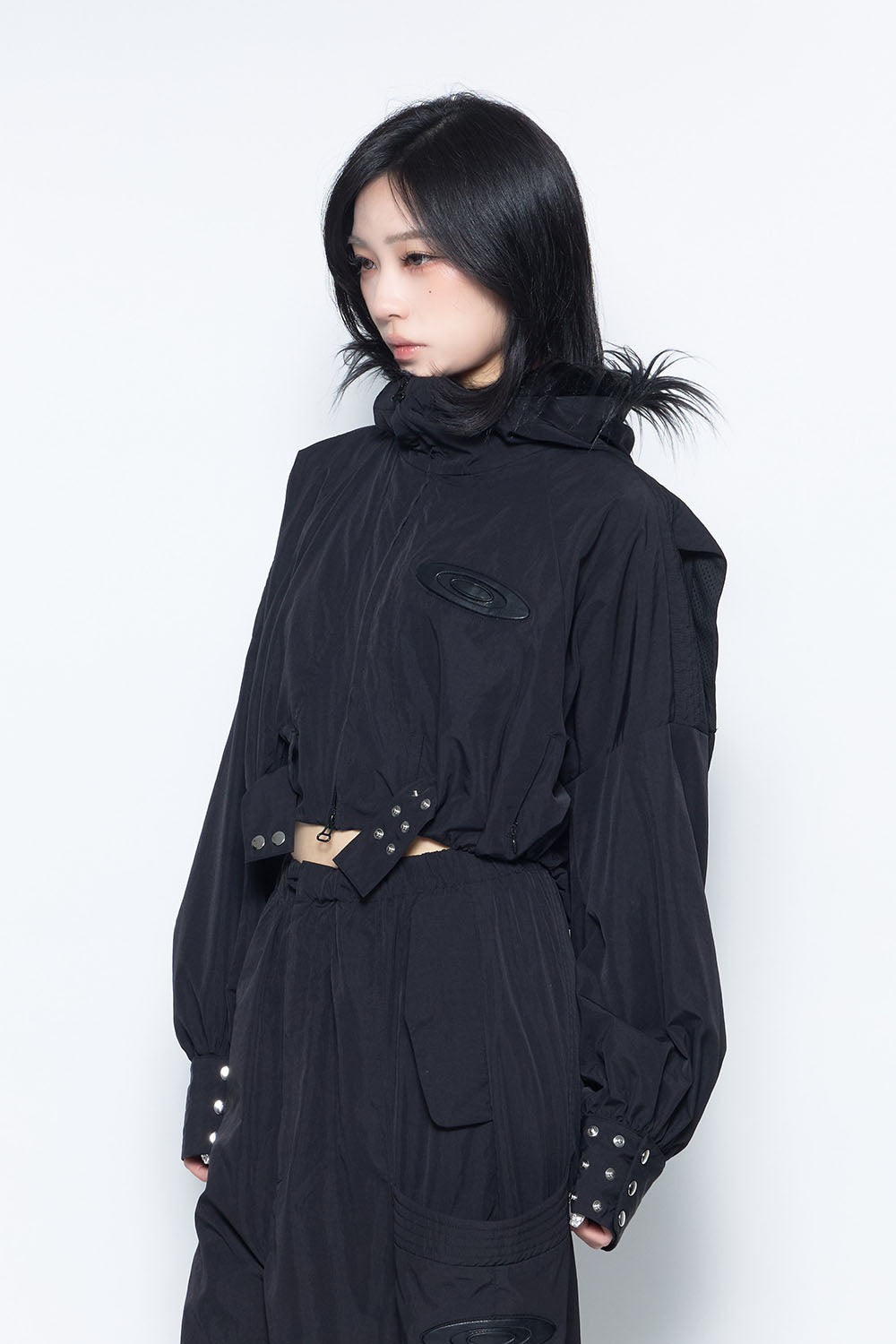 S eyelet nylon jacket