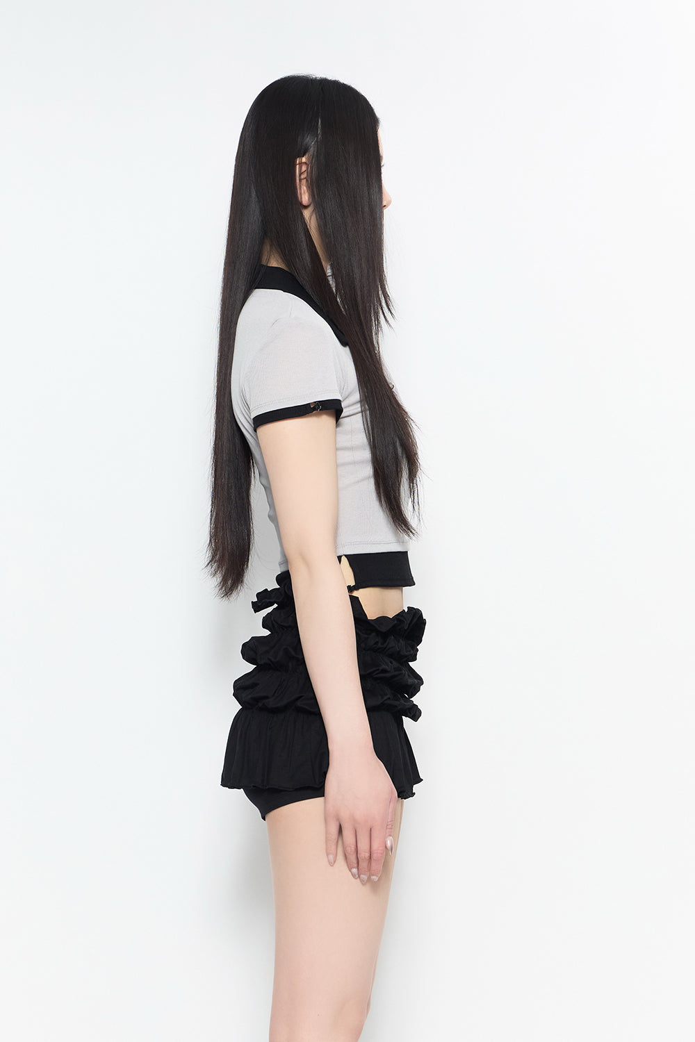 THEREDTHREAD / ザレッドスレッド】bicolor layered tops short