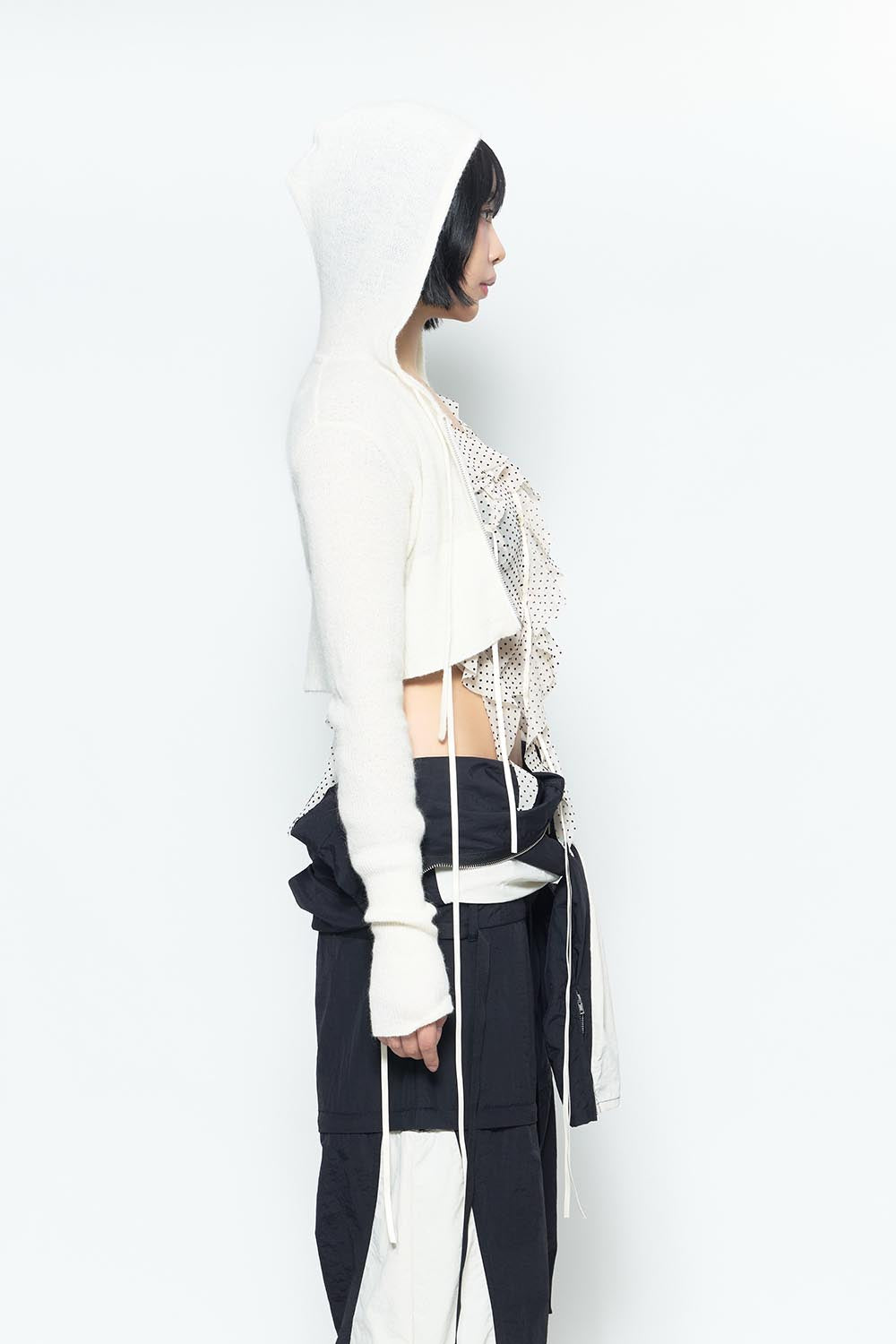トップス theredthread S dot flow frill tops bkxbk THEREDTHREAD / ザレッドスレッド】S dot flow frill tops