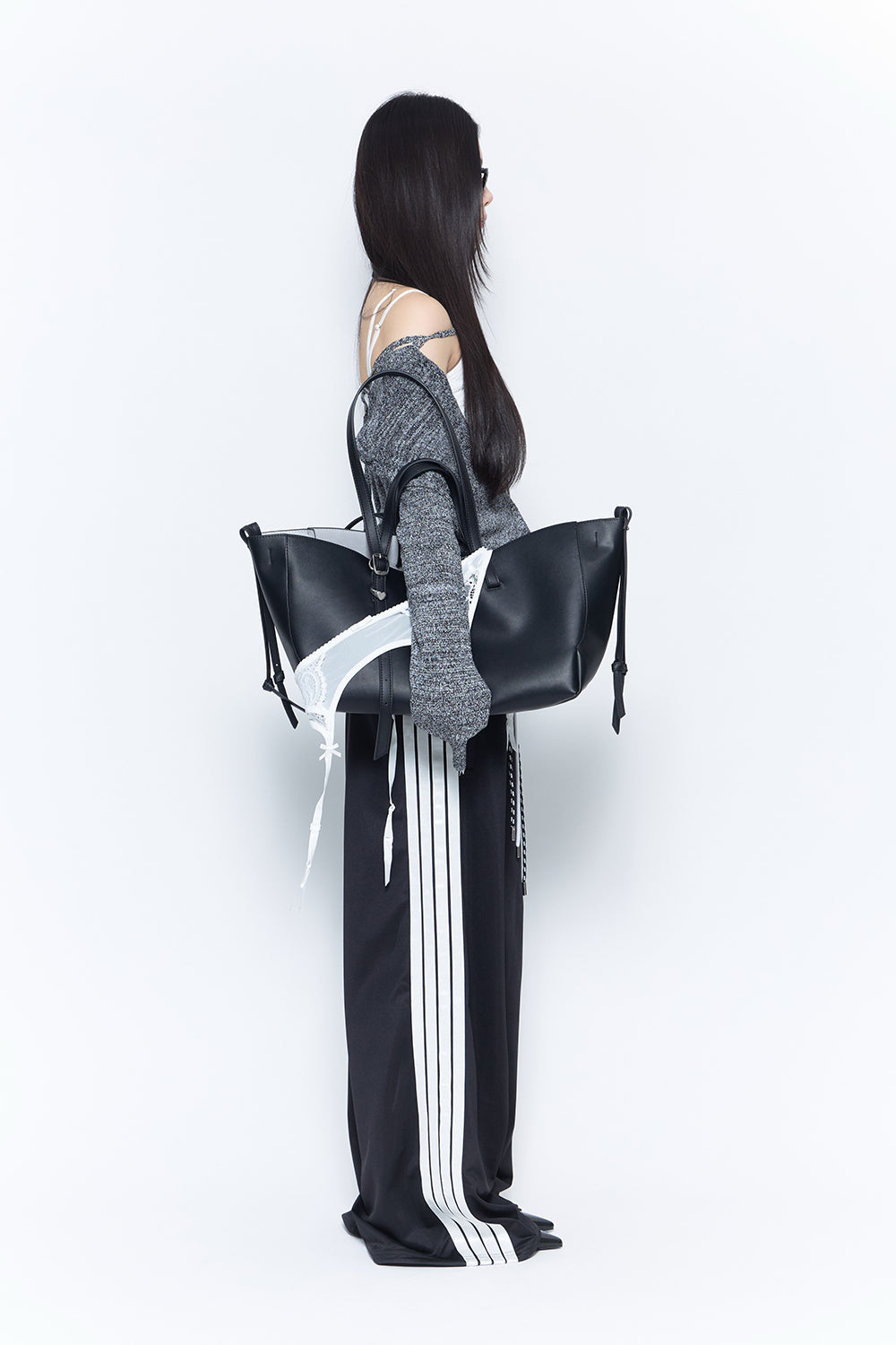 THEREDTHREAD / ザレッドスレッド】layered track pants