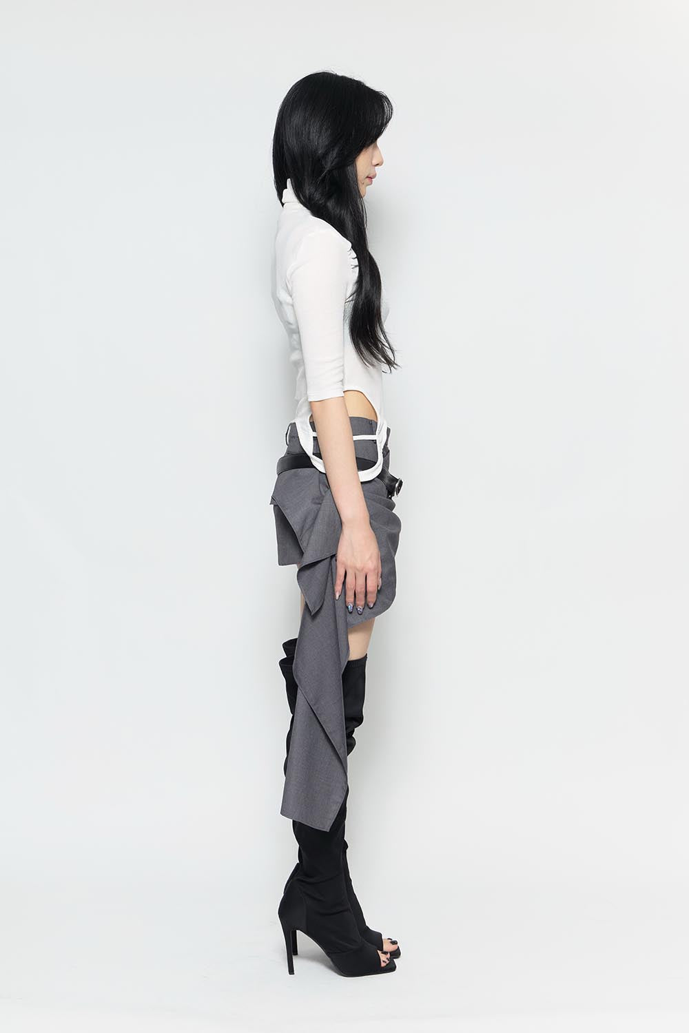 SKIRT – THEREDTHREAD