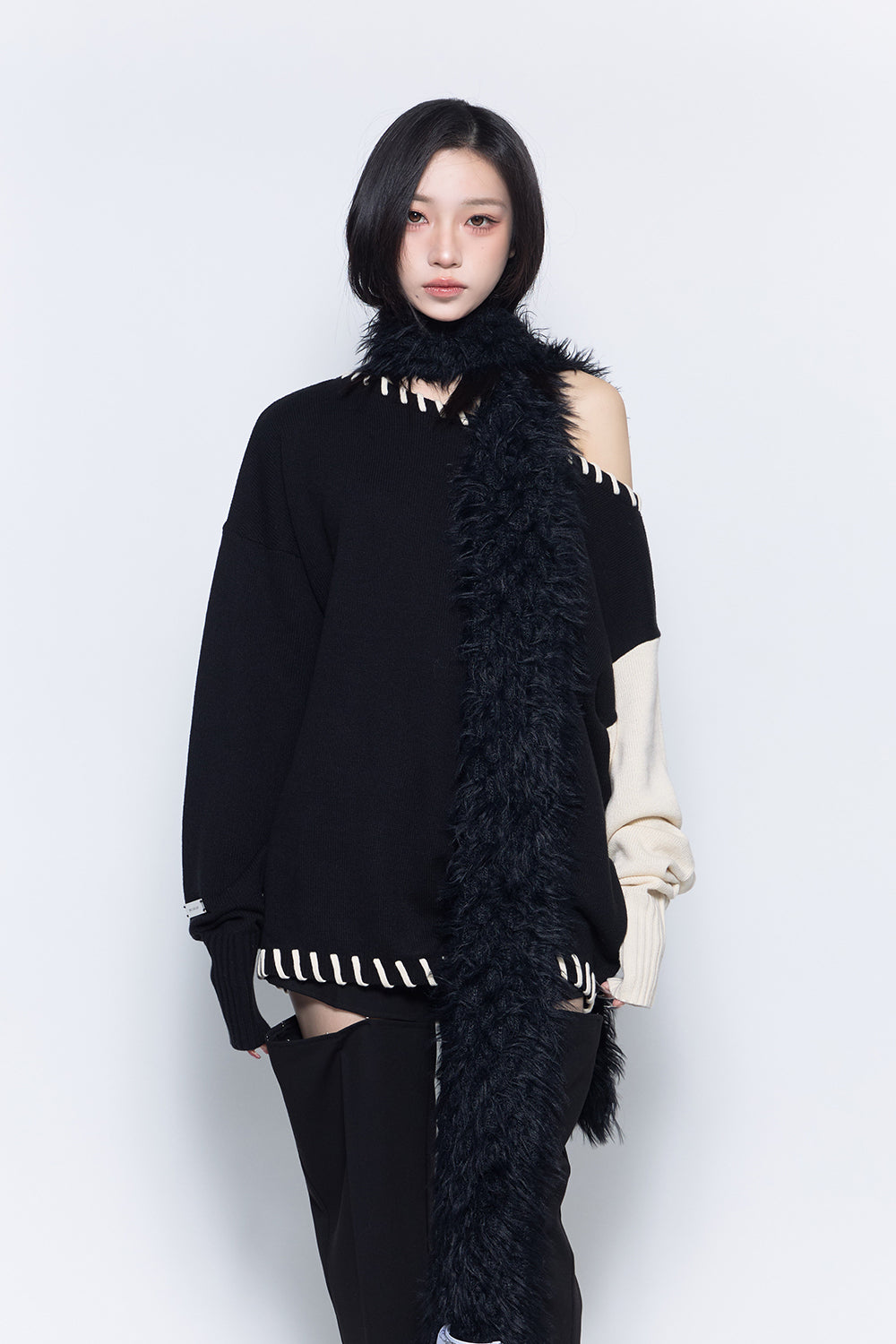 THEREDTHREAD / ザレッドスレッド】contrast stitch knit