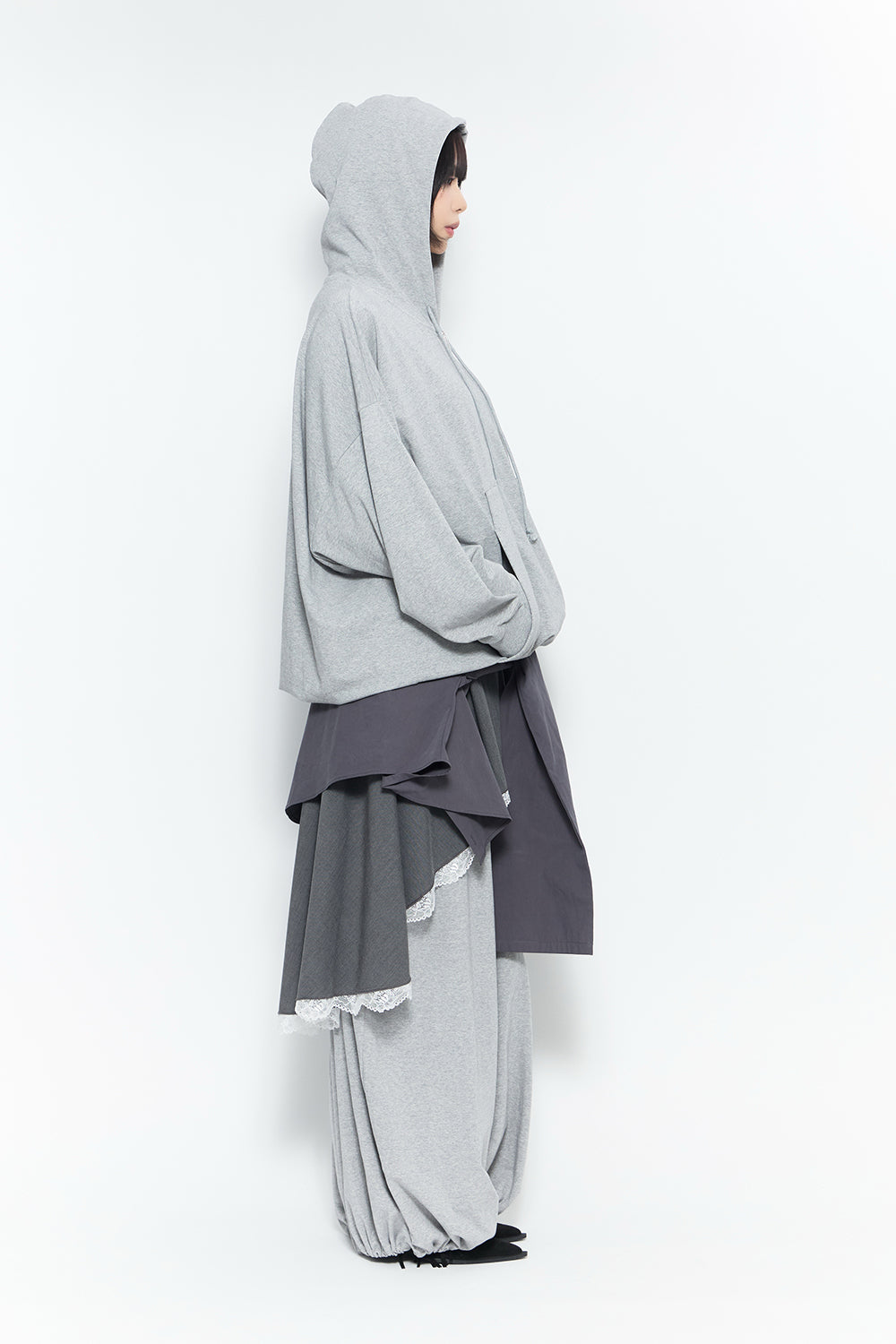 スカート THEREDTHREAD tailored lace drape skirt THEREDTHREAD / ザレッドスレッド】tailored lace drape skirt