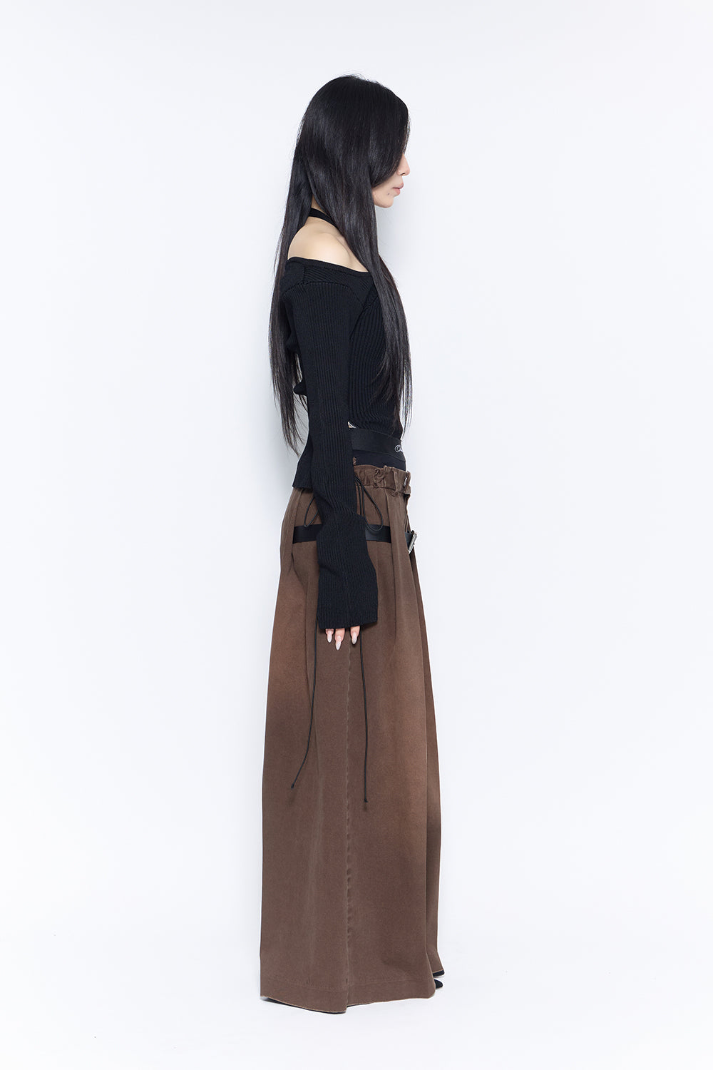 script layered pants