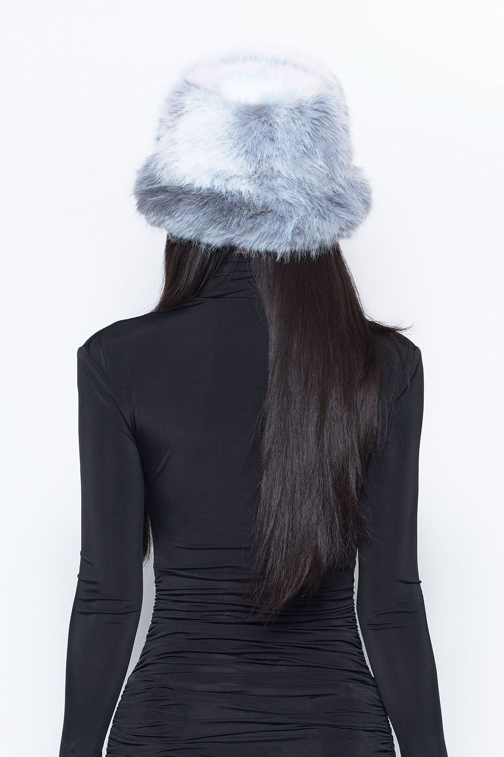 S haute fur hat
