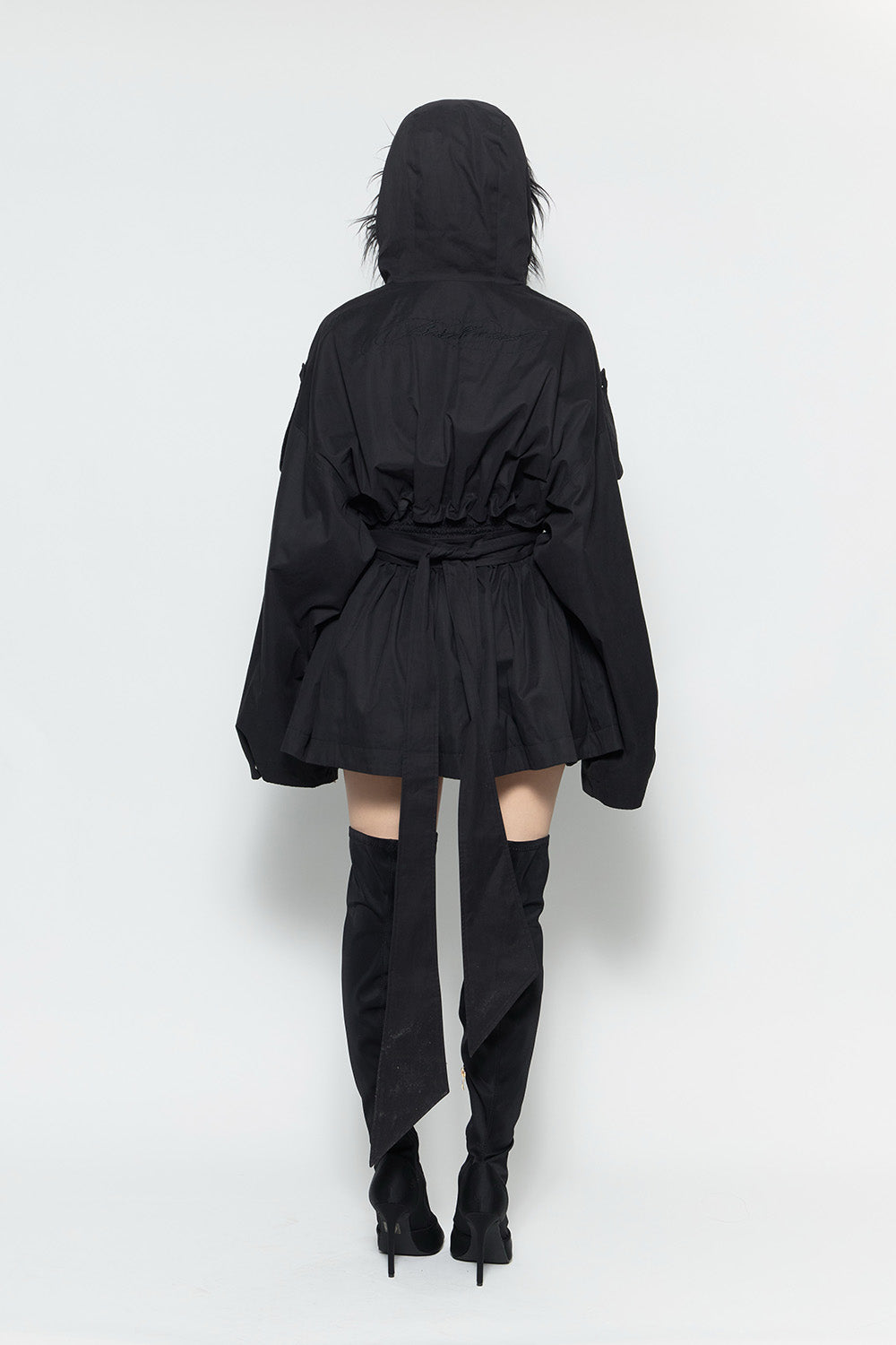 ジャケット・アウター fur embroidery trench short fur embroidery trench short ブラック fur embroidery trench short