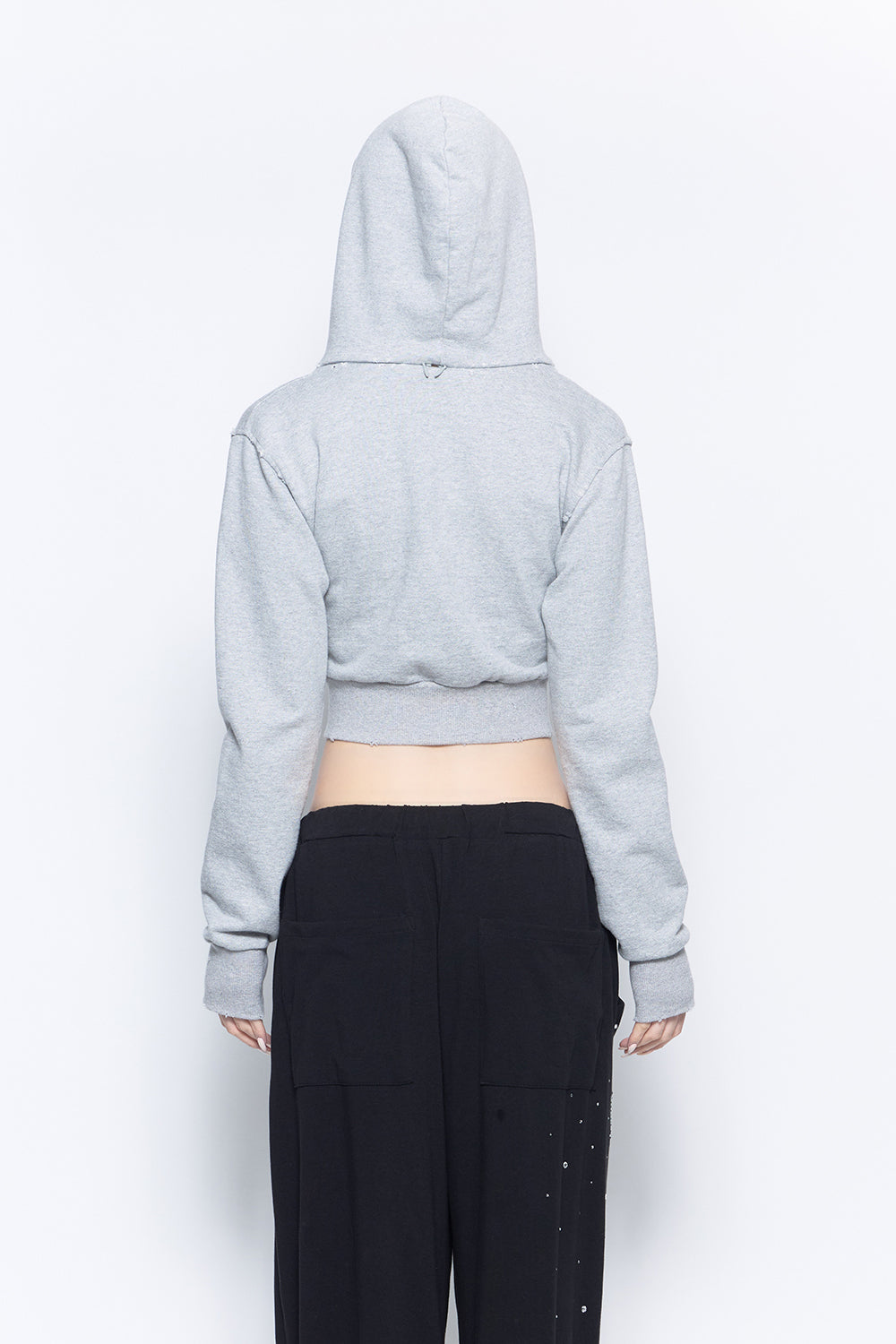 THEREDTHREAD / ザレッドスレッド】S zipup hoodie cropped