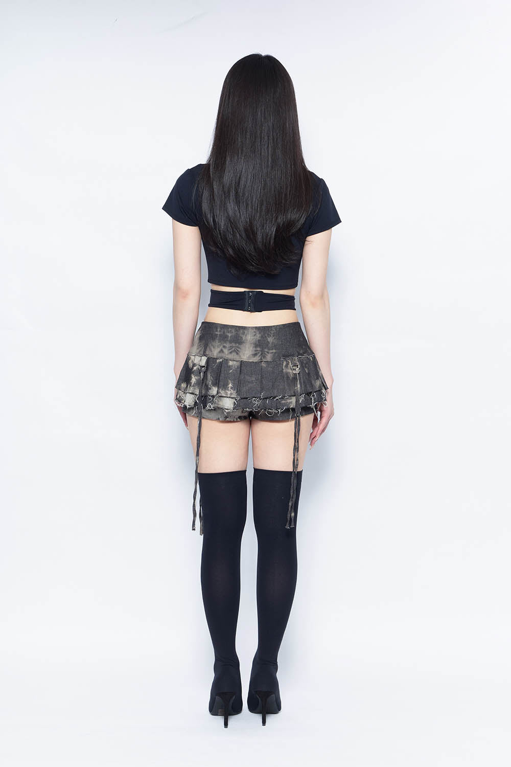 THEREDTHREAD / ザレッドスレッド】S w pleats crash skirt