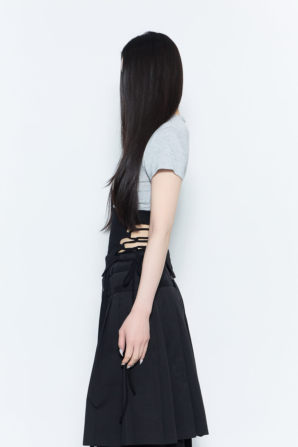 THEREDTHREAD】split hem lace up tops