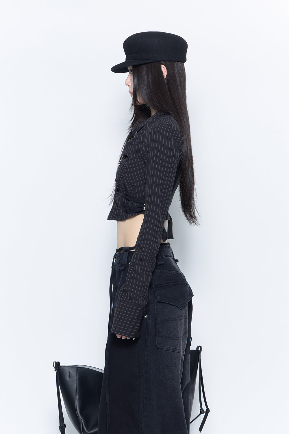 THEREDTHREAD / ザレッドスレッド】burlesque gather shirt