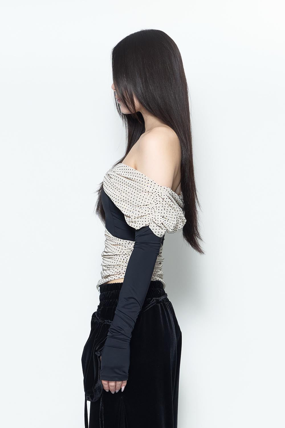 THEREDTHREAD / ザレッドスレッド】S dot off shoulder tops