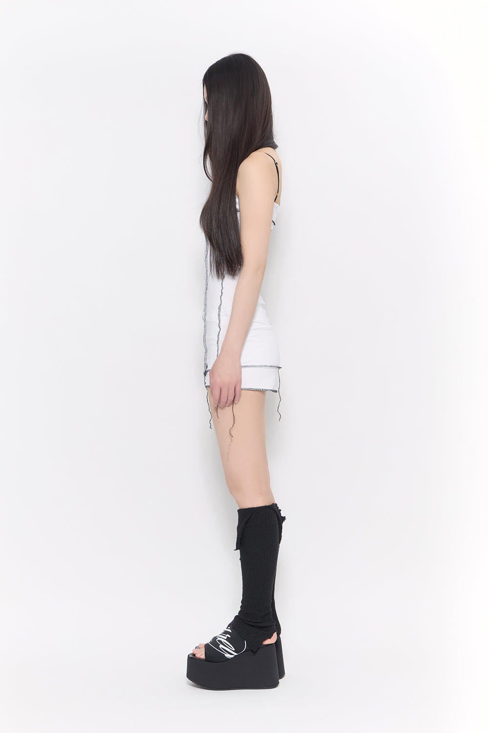 script bare shorts set