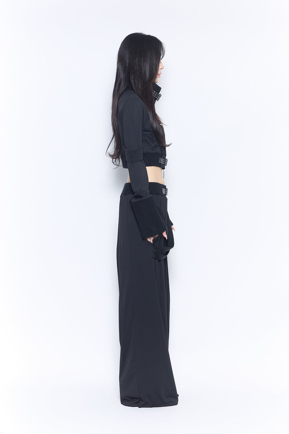 belted loose pants