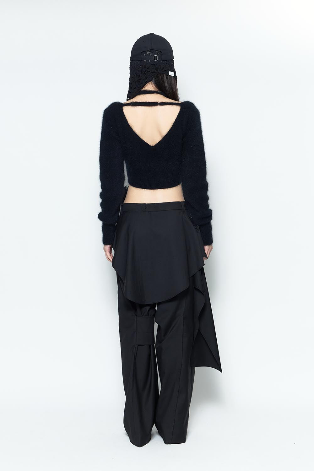 theredthread S drape romper 黒 THEREDTHREAD / ザレッドスレッド】S drape romper