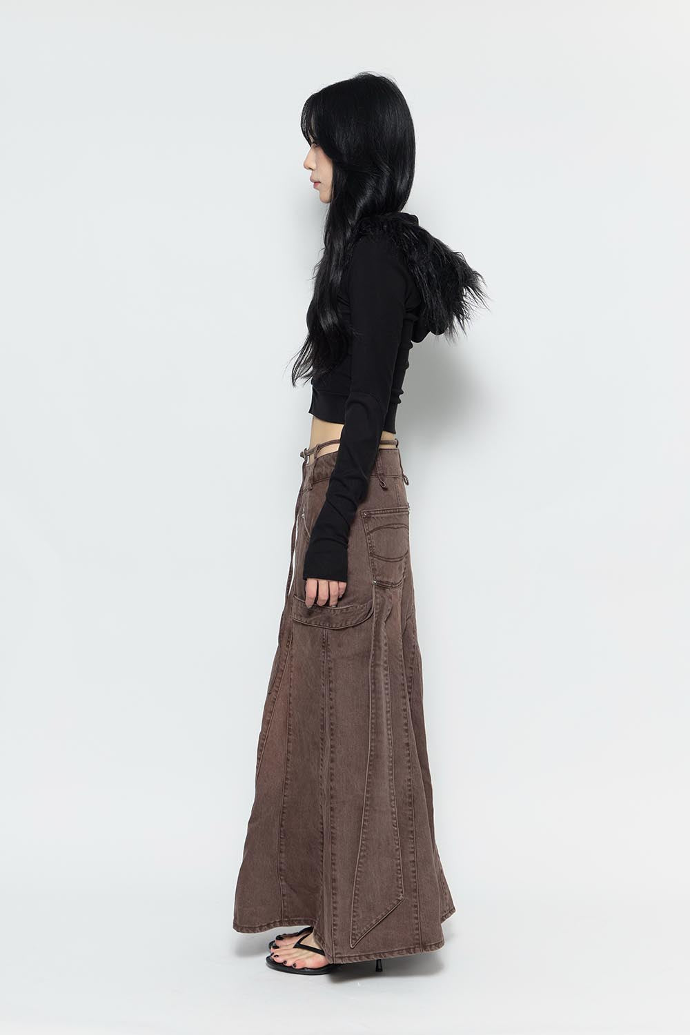 S tail skirt long
