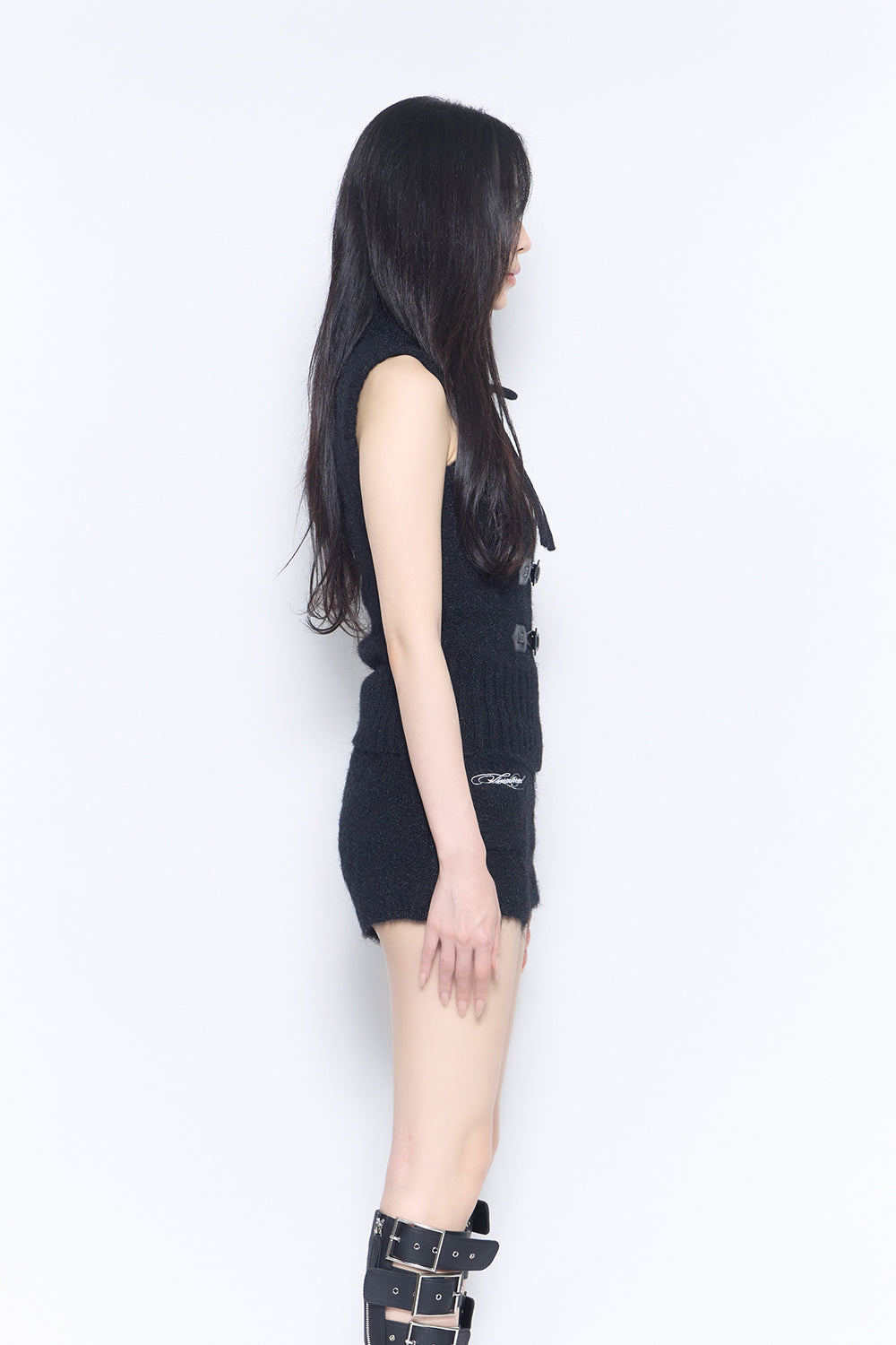 toggle knit tops