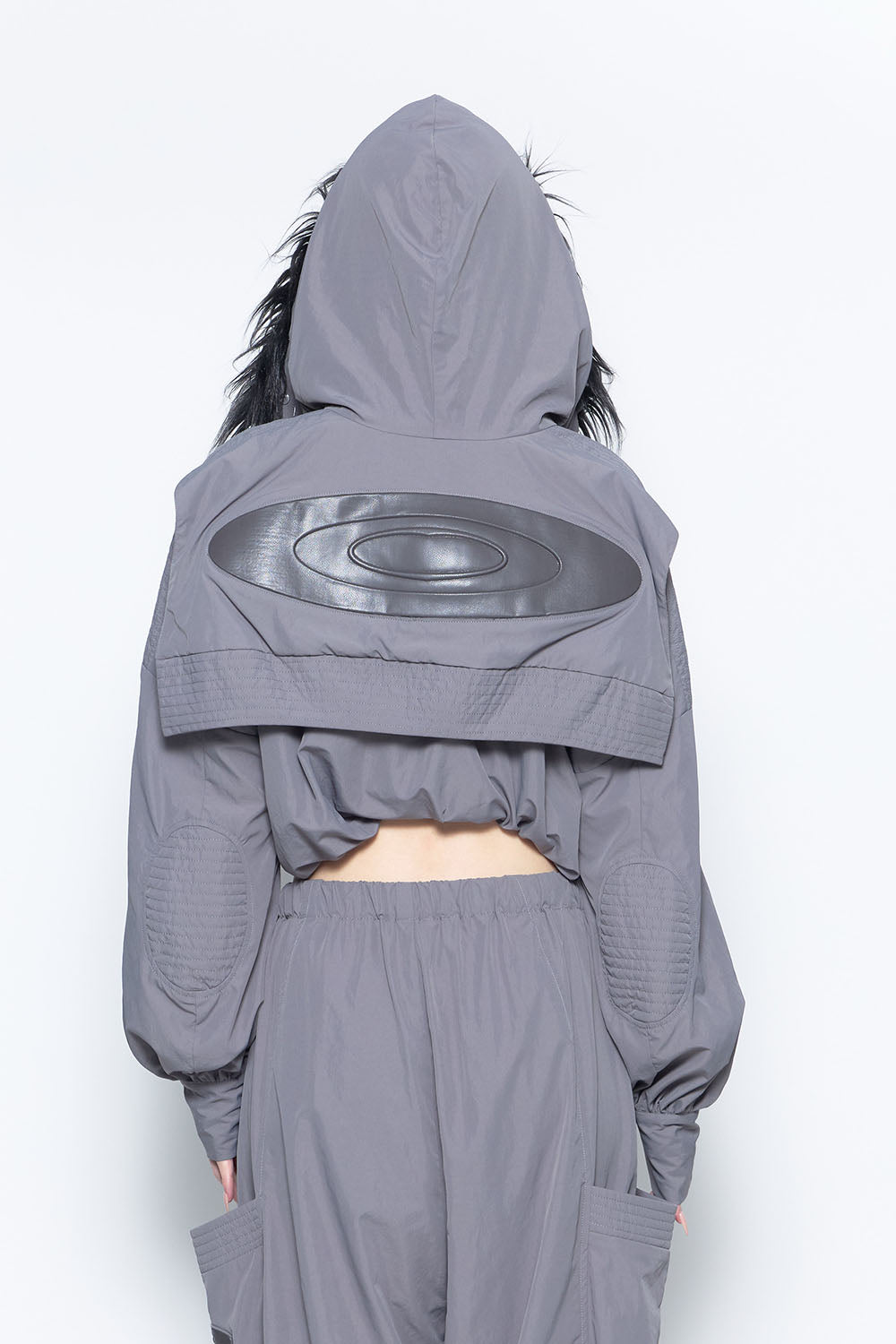 S eyelet nylon jacket