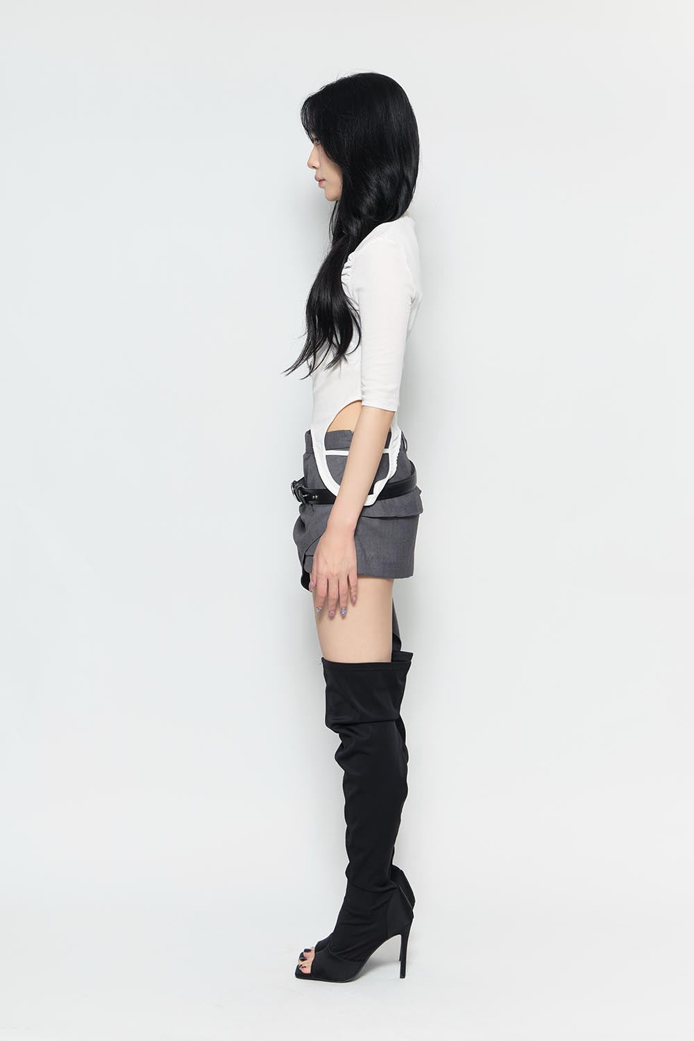 S drape tail skirt mini