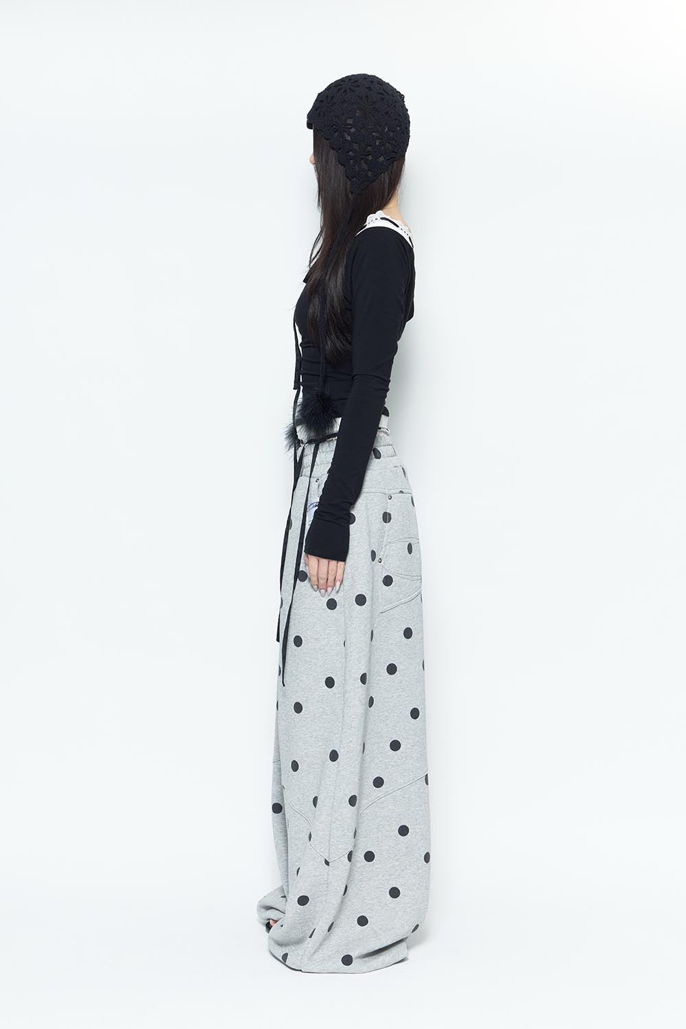 S dot sweat wide pants