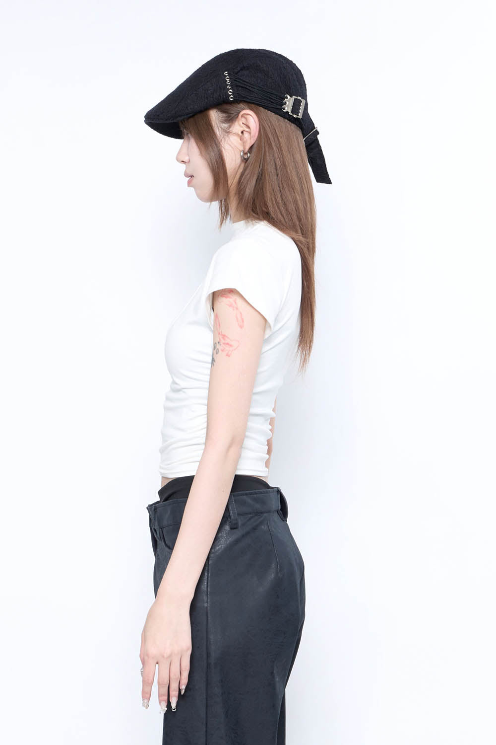 S circle open T-shirts