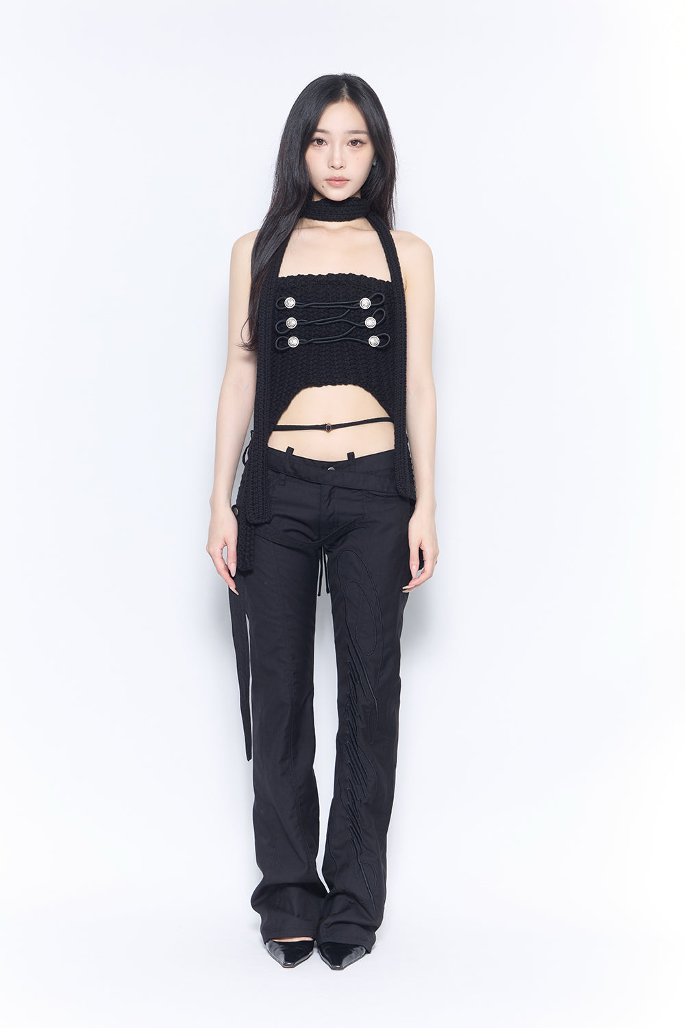 script slim pants