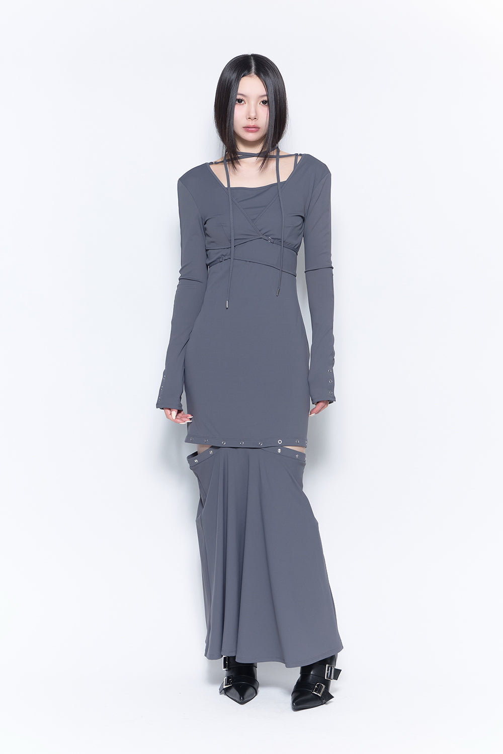 THEREDTHREAD / ザレッドスレッド】neck wrap strap onepiece