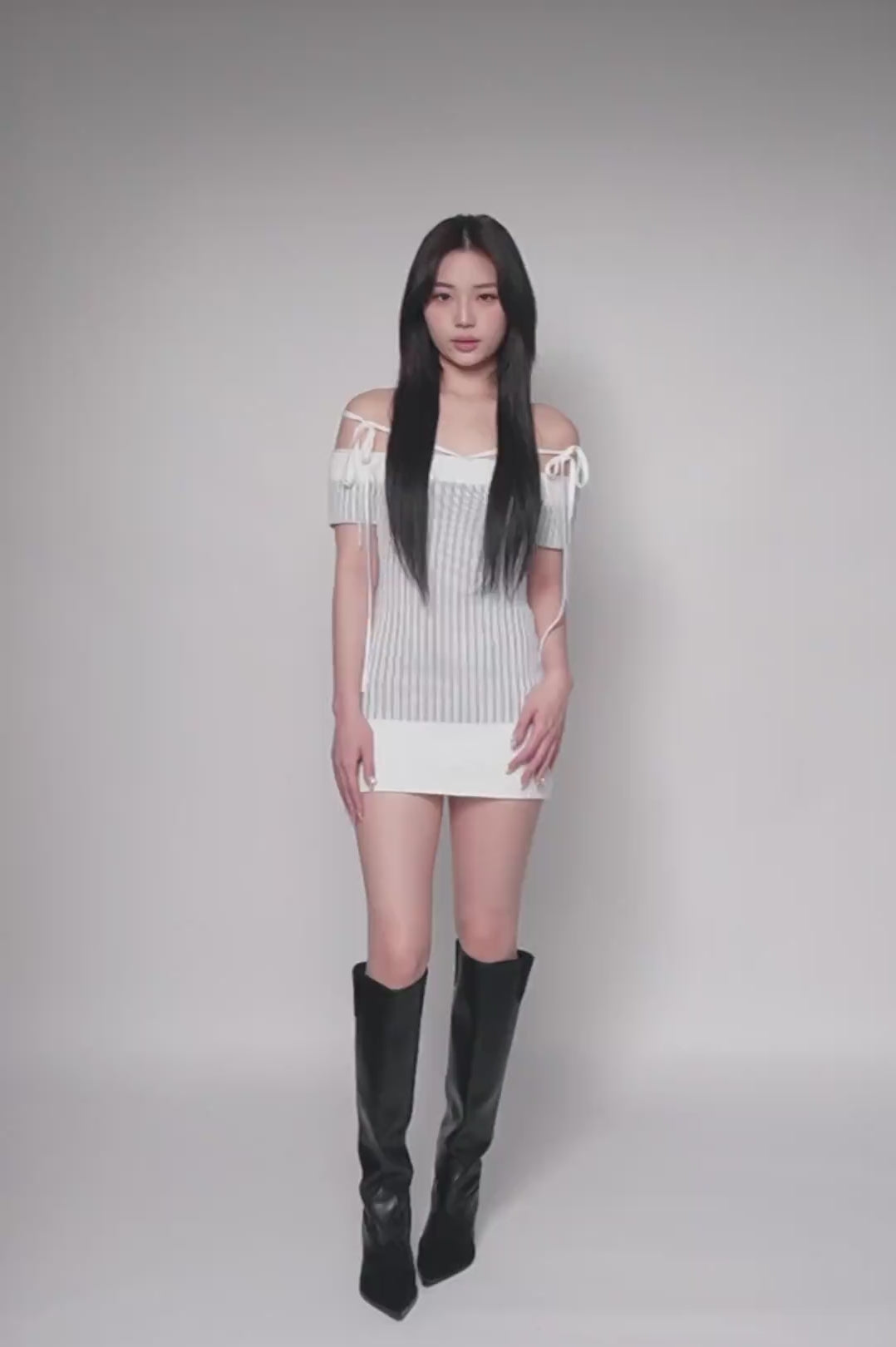 ワンピース theredthred bicolor knit dress THEREDTHREAD / ザレッドスレッド】S bicolor knit dress